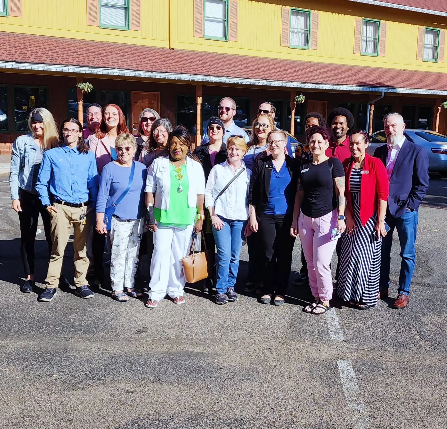 I had a wonderful time at this morning's Breakfast Under The Bridge benefit hosted by @placecos! Organizations like @placecos provide the crucial support that young people in need deserve, and I am beyond grateful to all of the hardworking people who