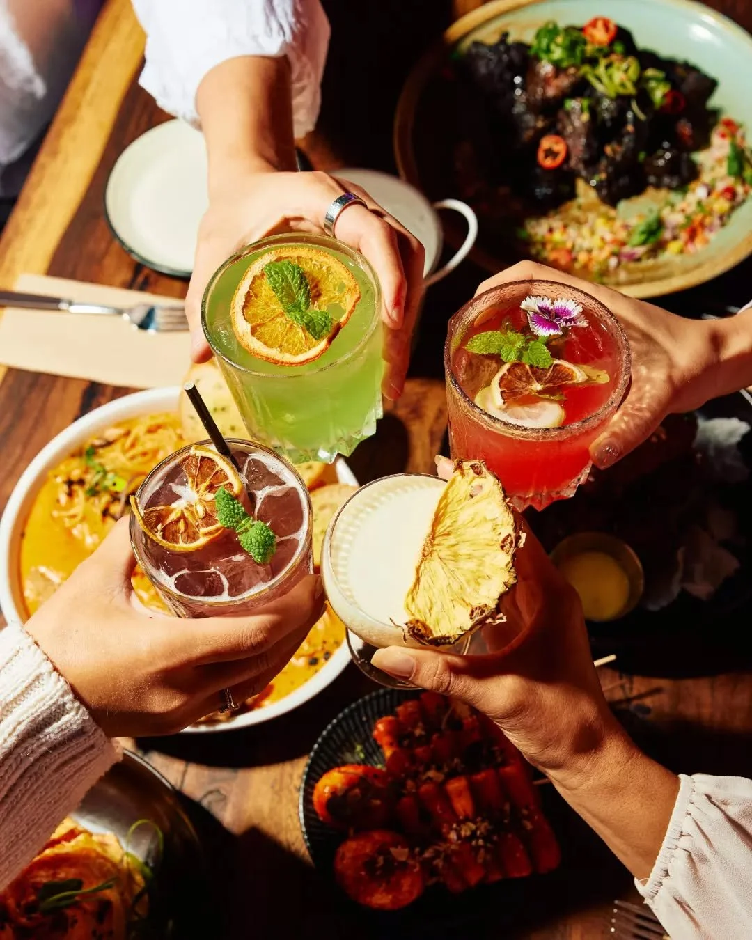 Start your weekend off with $10 wines, $10 beers and $12 cocktails. Join us Sunday to Thursday from 5 to 8 pm or Friday and Saturday from 10 pm till late.