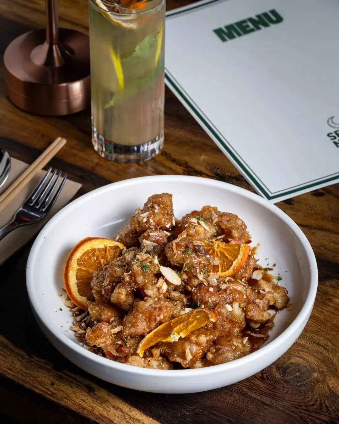 Forget the clich&eacute;s. We&rsquo;re doing Valentine&rsquo;s under the neon. 🌌 Escape the ordinary and dive into a Seoul nightscape for your dinner plans. High-energy, low-light, and a table waiting just for you. Whether it&rsquo;s a first date or