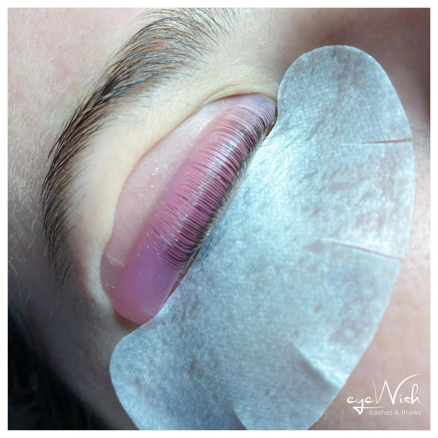 It&rsquo;s all in the detail perfecting your skill takes time, persistence &amp; patience💫

Lashlift Class Tuesday 26th July.
Time: 9.30-12.30pm 
One model required. 

For more information visit @ultimatesalonsupplies 

#lashlift #lashliftaustralia 