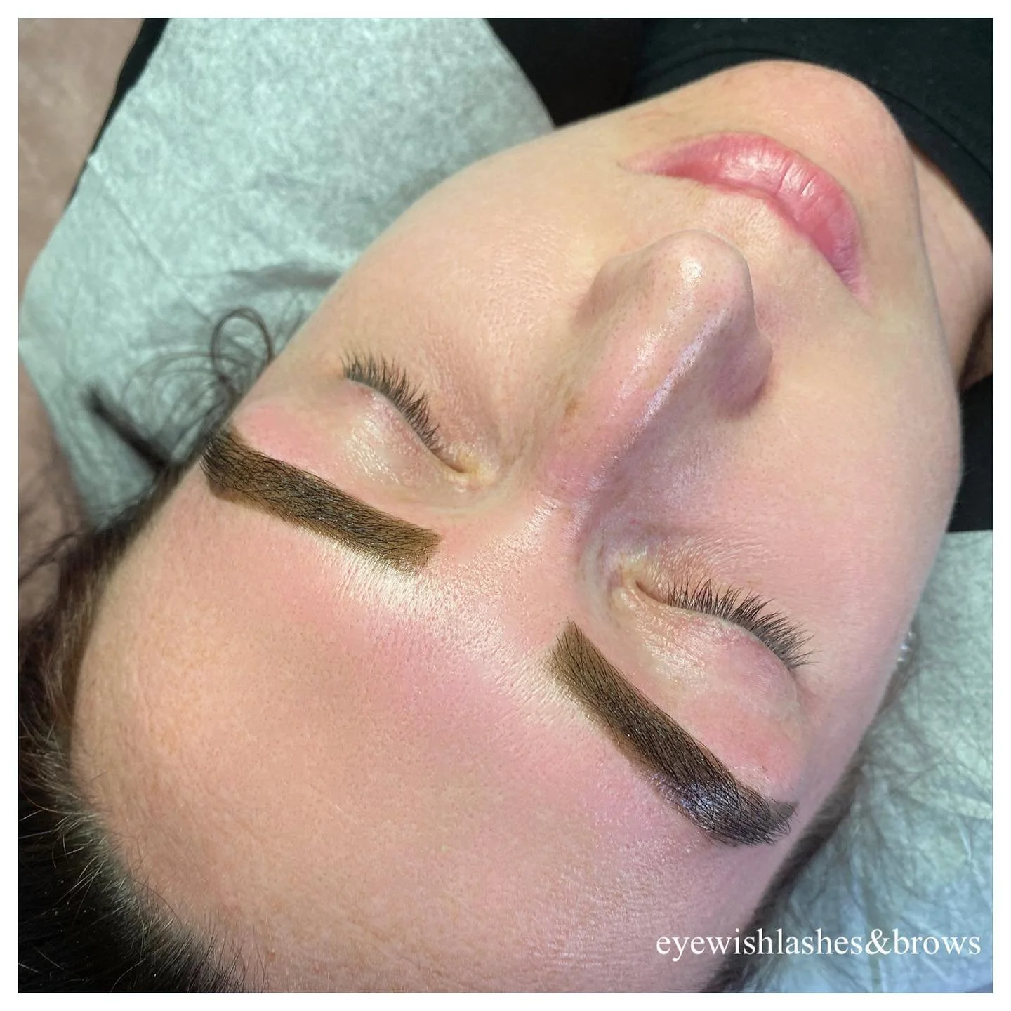 Ready to make your Le Marque? 

Create long lasting skin stain &amp; brow design for your clients with @le.marque.au Henna Brow Design Kit &amp; training workshop @ultimatesalonsupplies new training dates available. 

Learn the skills &amp; knowledge