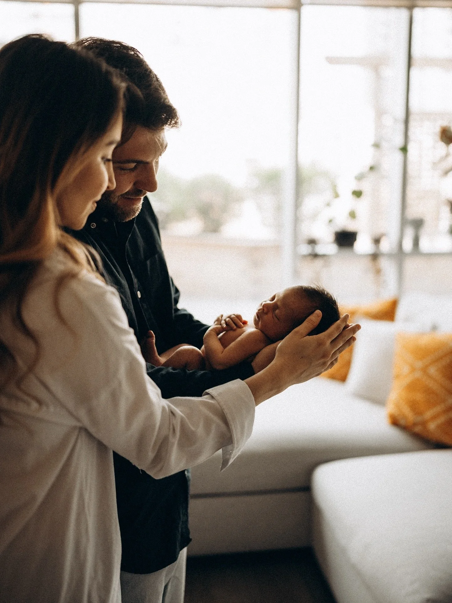 There&rsquo;s something incredibly special about doing a newborn session at home. The quiet moments. The cozy corners. The way everything already smells like love.

Home sessions are never just about photos &mdash; they&rsquo;re about capturing the r