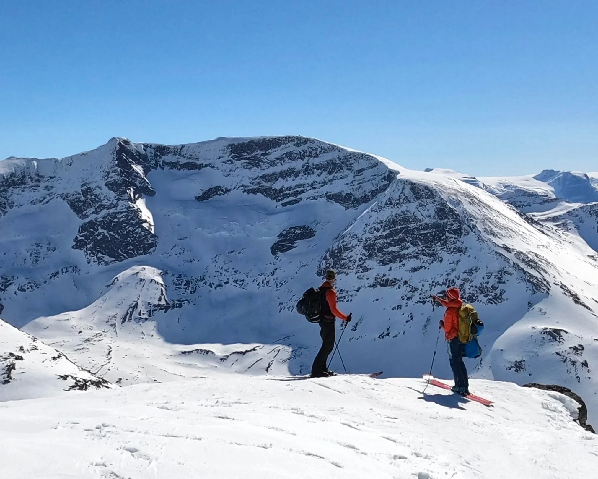 Ski- og toppturer i Stryn