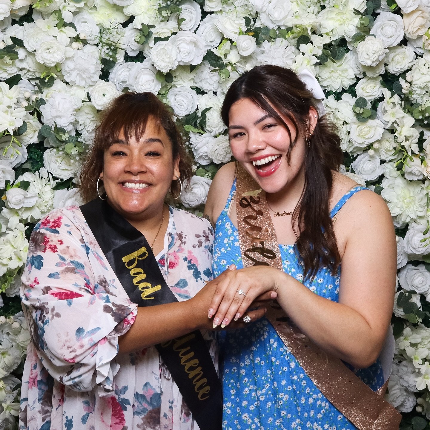 We loved seeing your smiles, Seattle! Thanks for coming to our booth at the Seattle Wedding Expo. It was a blast meeting all the couples, family, and friends. It was wonderful feeling all the love in the air ❤️ 
.
.
.
Booking now for 2025. Check our 