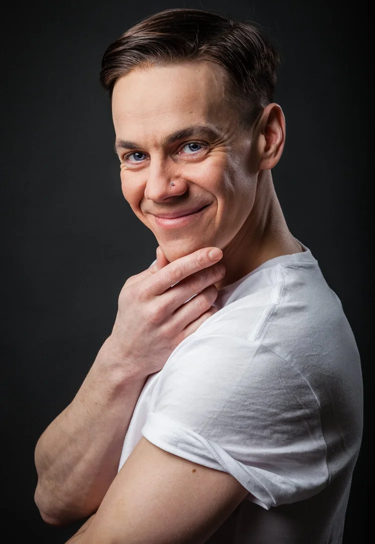 Tanssinopettaja ja koreografi Matti Puro.