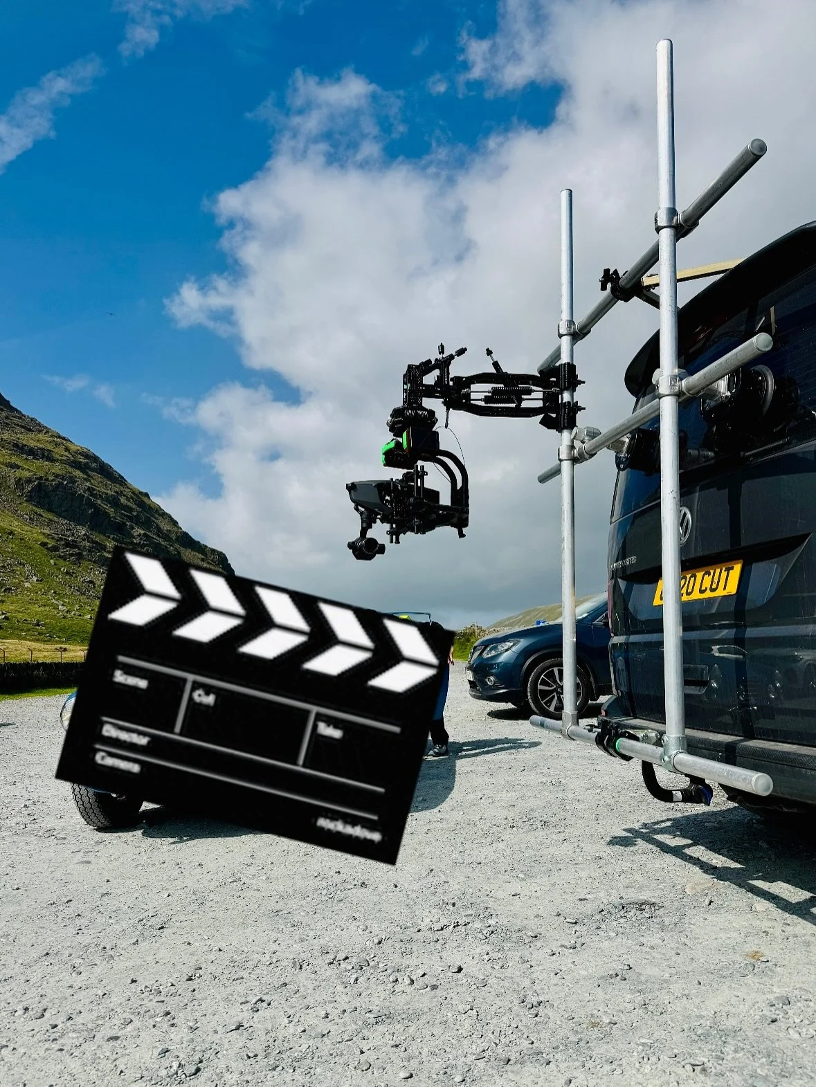 A few moments from an exciting tracking vehicle and drone shoot in the Lake District filming something very special 🤗
.
THE KIT - Our unique tracking vehicle and customised I3 camera setup is extremely cost effective and solid as a rock!
.
We have c