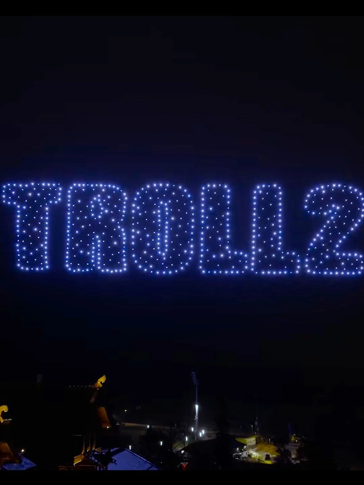 @skymagicdroneshows - &lsquo;A night the mountain came alive 🏔️💫
.
Holmenkollen, Oslo lit up as we awakened a giant for the premiere of Netflix&rsquo;s Troll 2.
The colossal Troll rose from the mountainside and roared into the valley toward onlooke