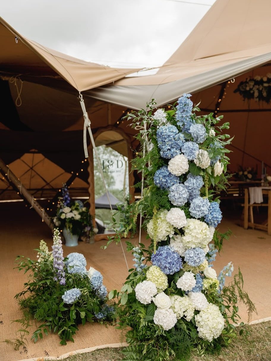 Flowering for my best friends wedding and standing by her side as a bridesmaid - so special 💙

A tipi party down on family land with the effortless cool two, Jack &amp; Demi.

We went bold with colour block statement florals and hydrangeas galore 😍