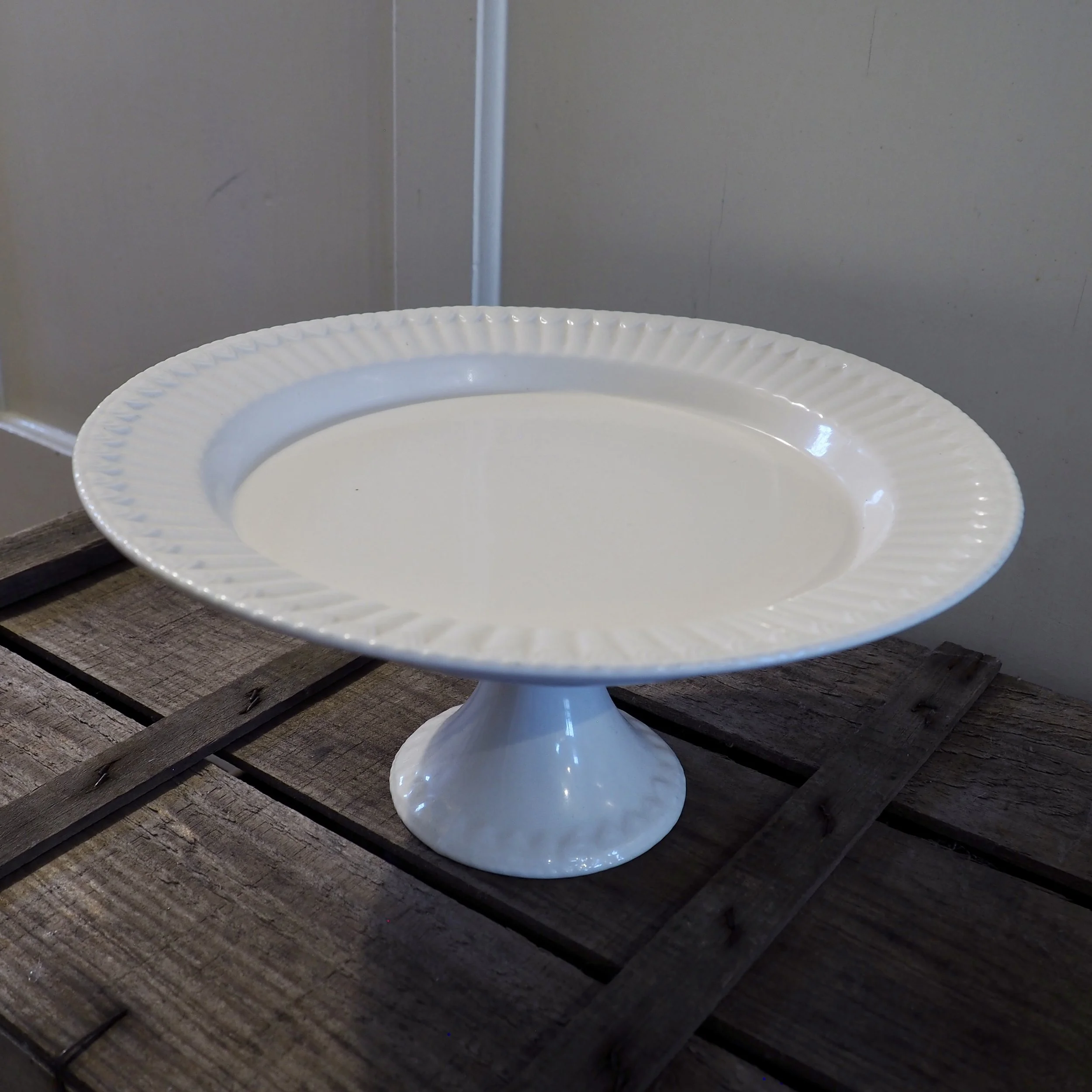 vintage white cake stand