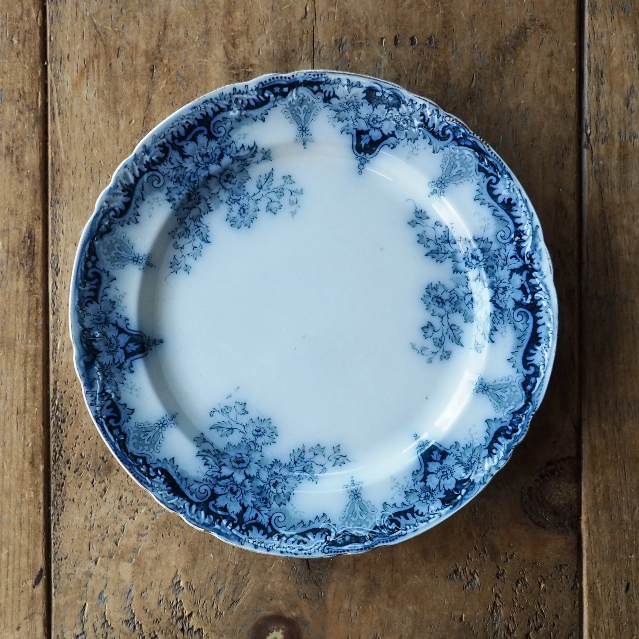 Vintage "Arley" pattern dinner plate