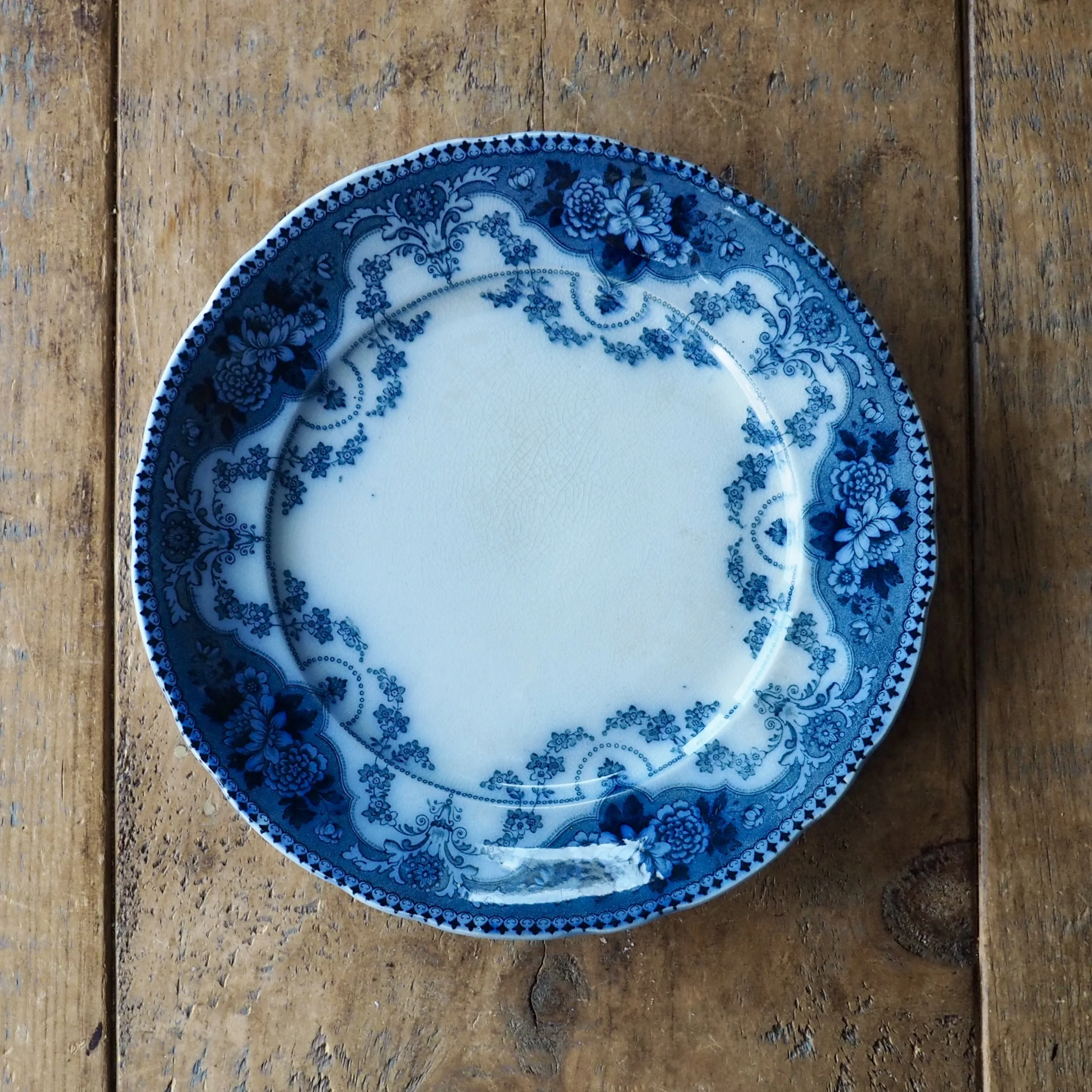 Ford and sons Argyle pattern victorian dinner plate