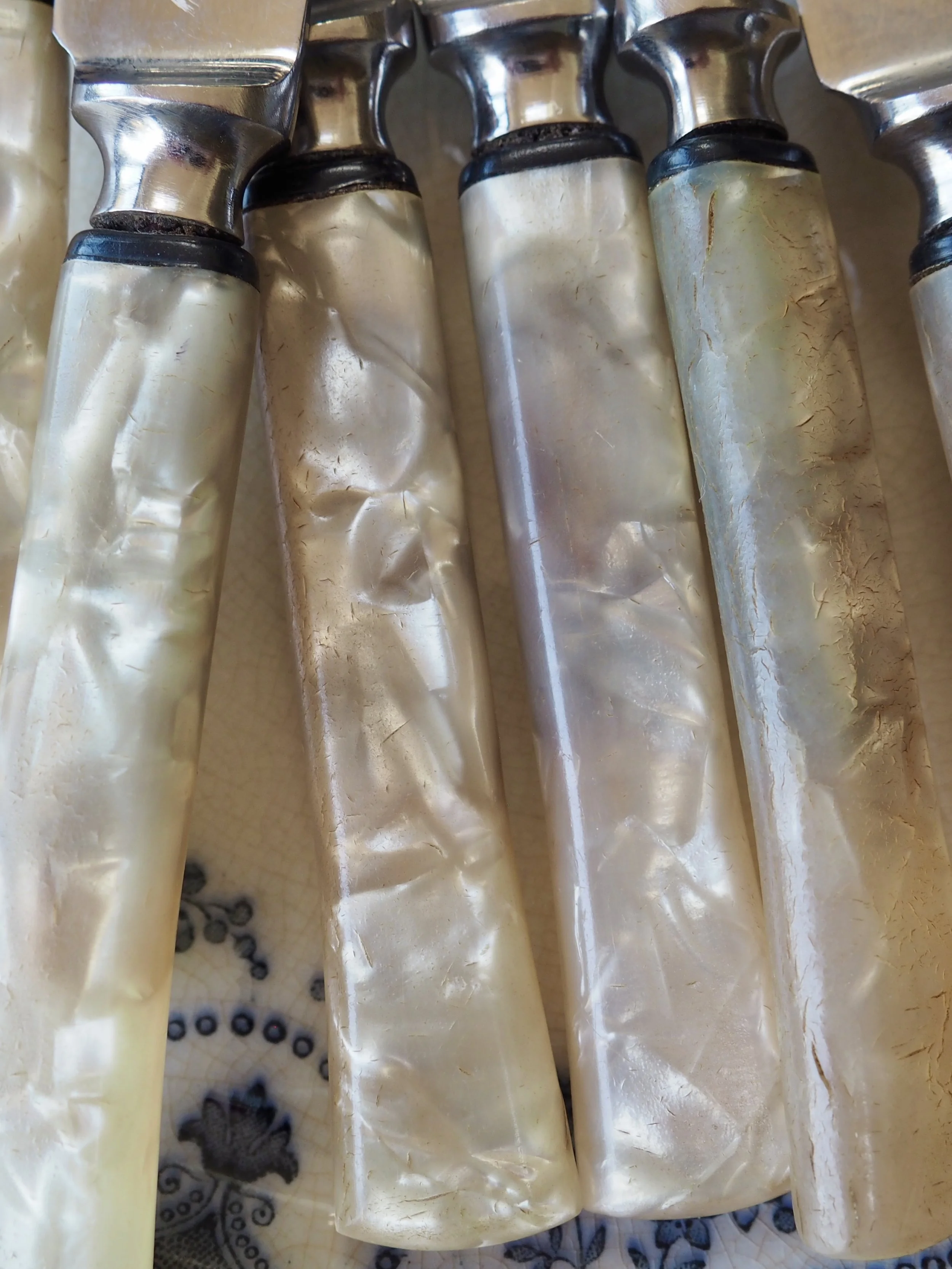Vintage butter knives by Pearlcraft