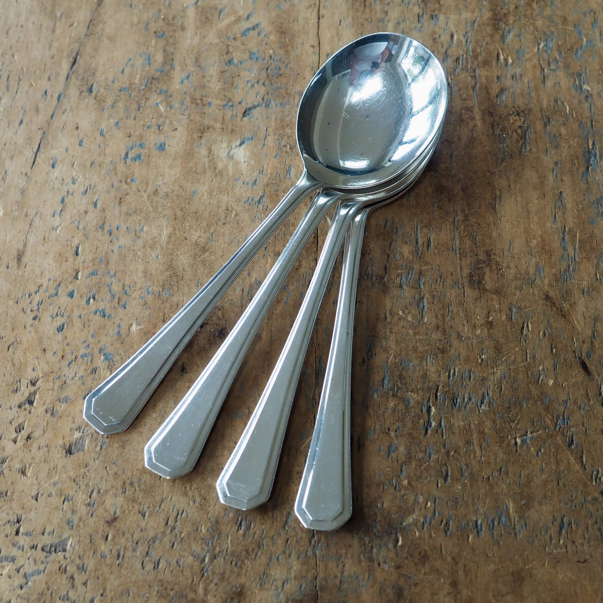 set of 4 pens vintage soup spoons