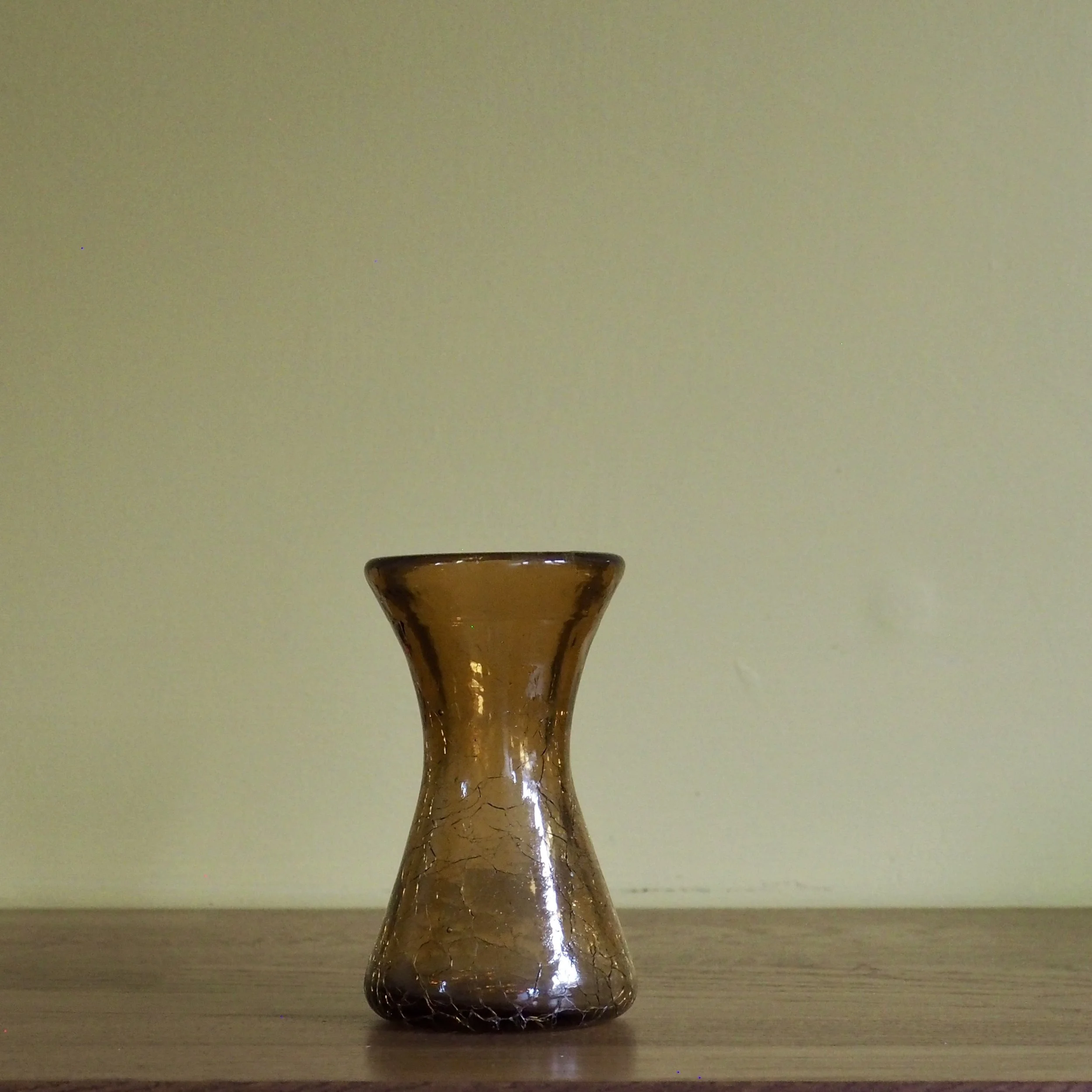 IMG_1047.jpeg Small vintage Amber crackle glass vase