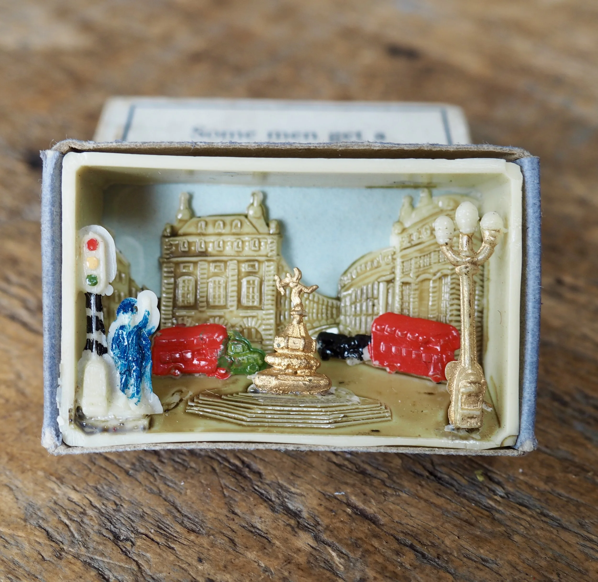vintage matchbox diorama. Piccadilly circus. Englands Glory