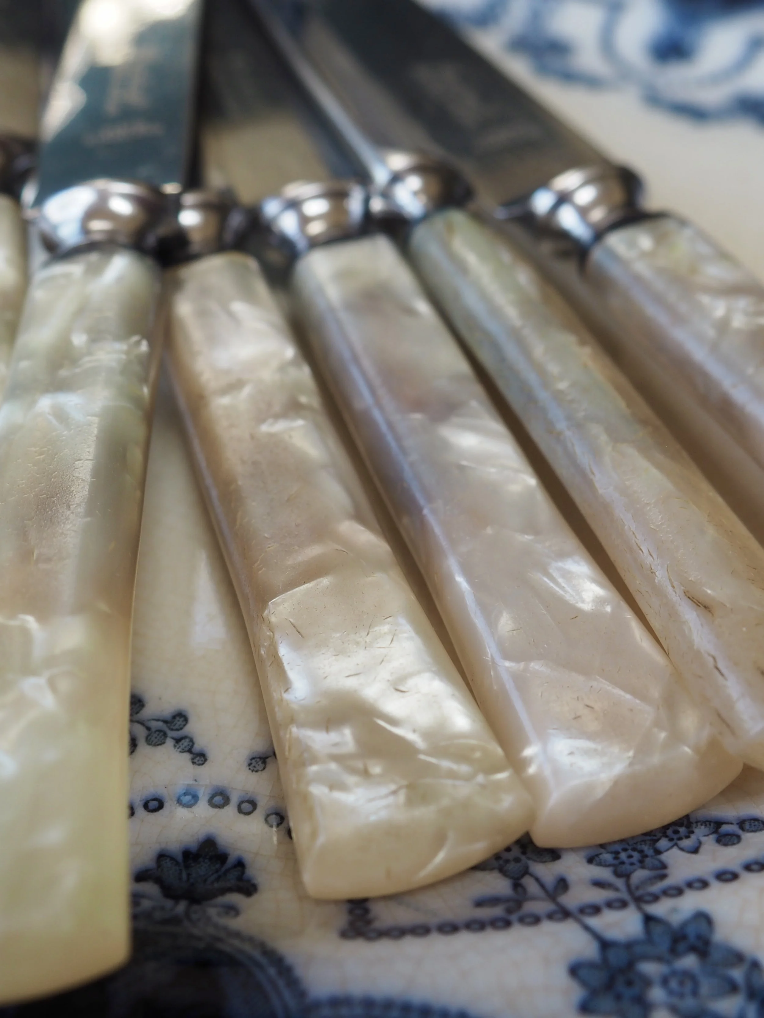 Vintage butter knives by Pearlcraft