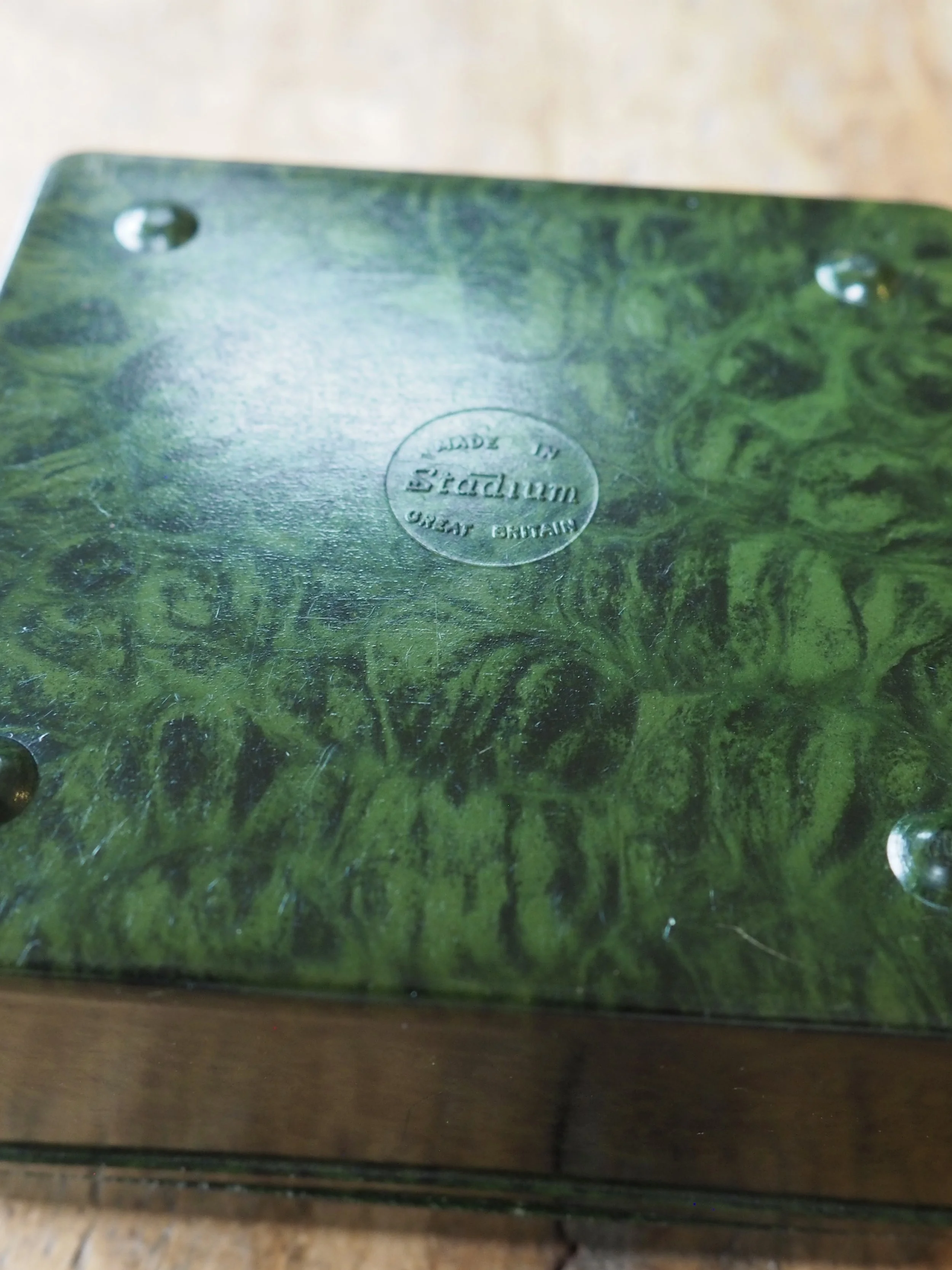 Makers mark of Green Art Deco Bakelite trinket box by Stadium