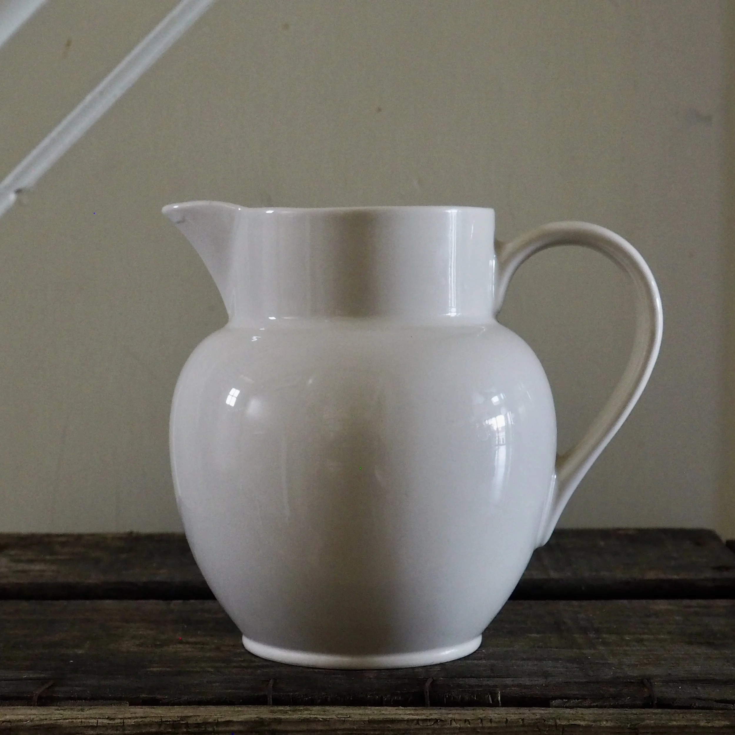1/2 pint white vintage milk jug