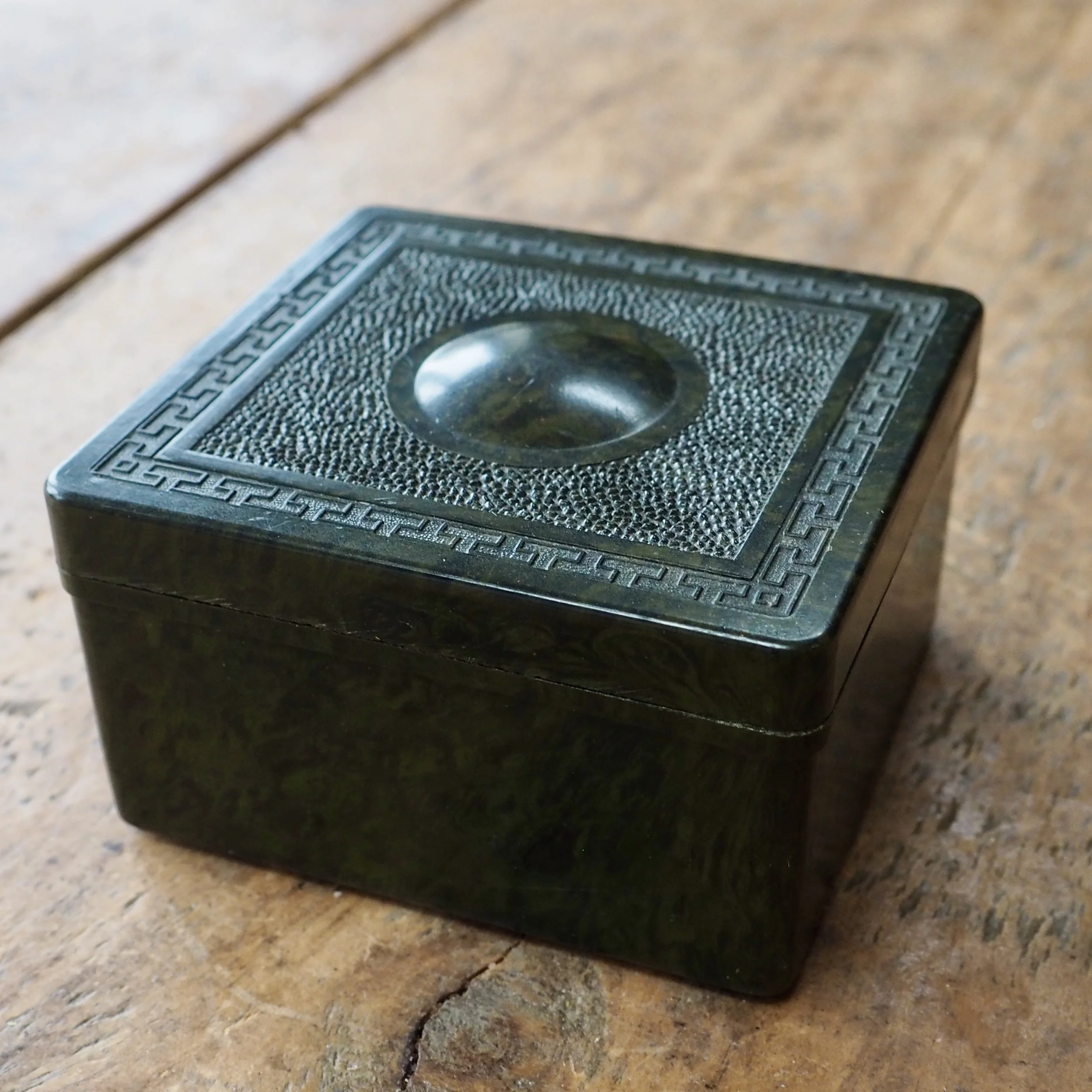 Green Art Deco Bakelite trinket box by Stadium