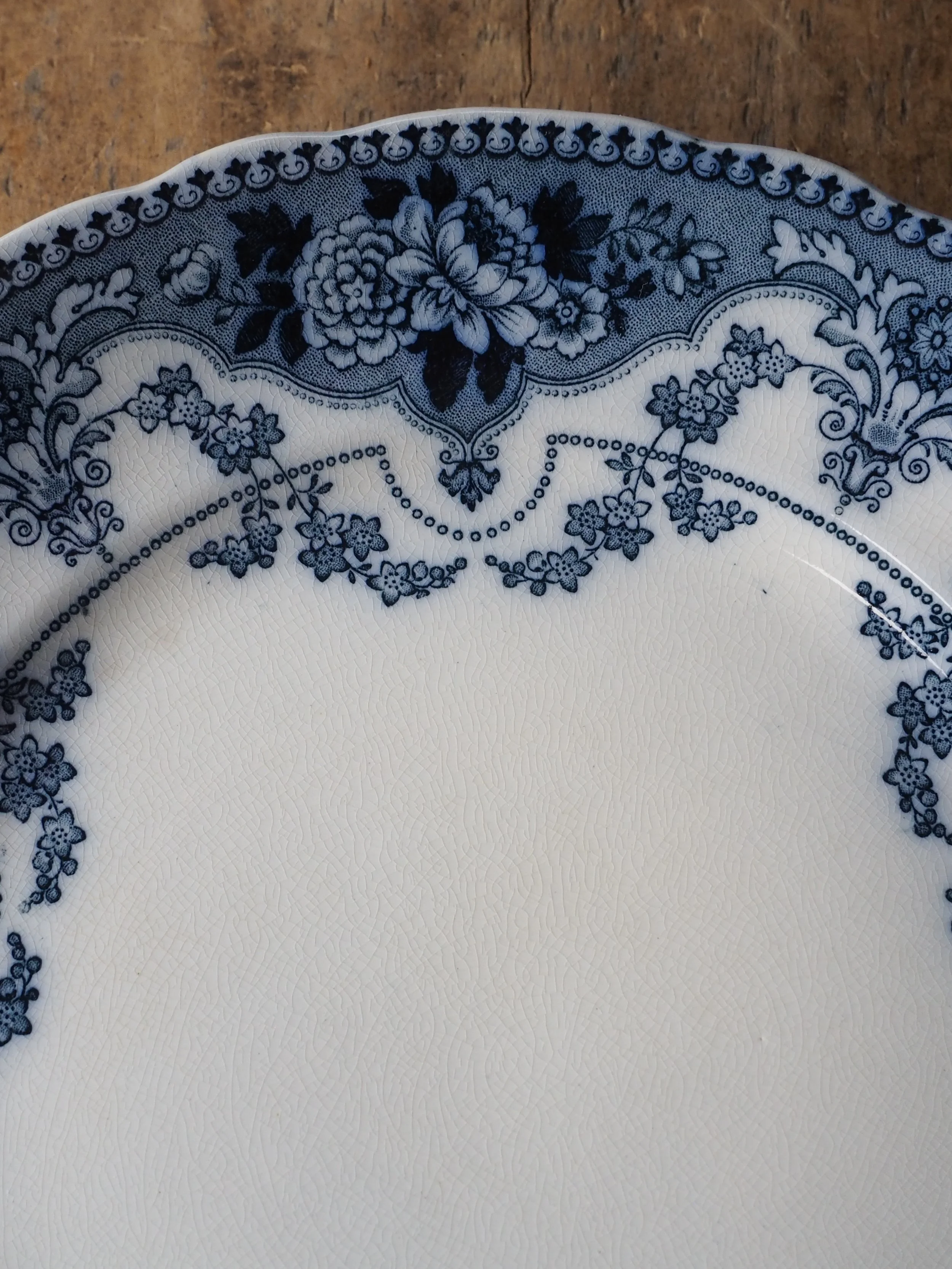 Argyle pattern by F & sons Burslem close up