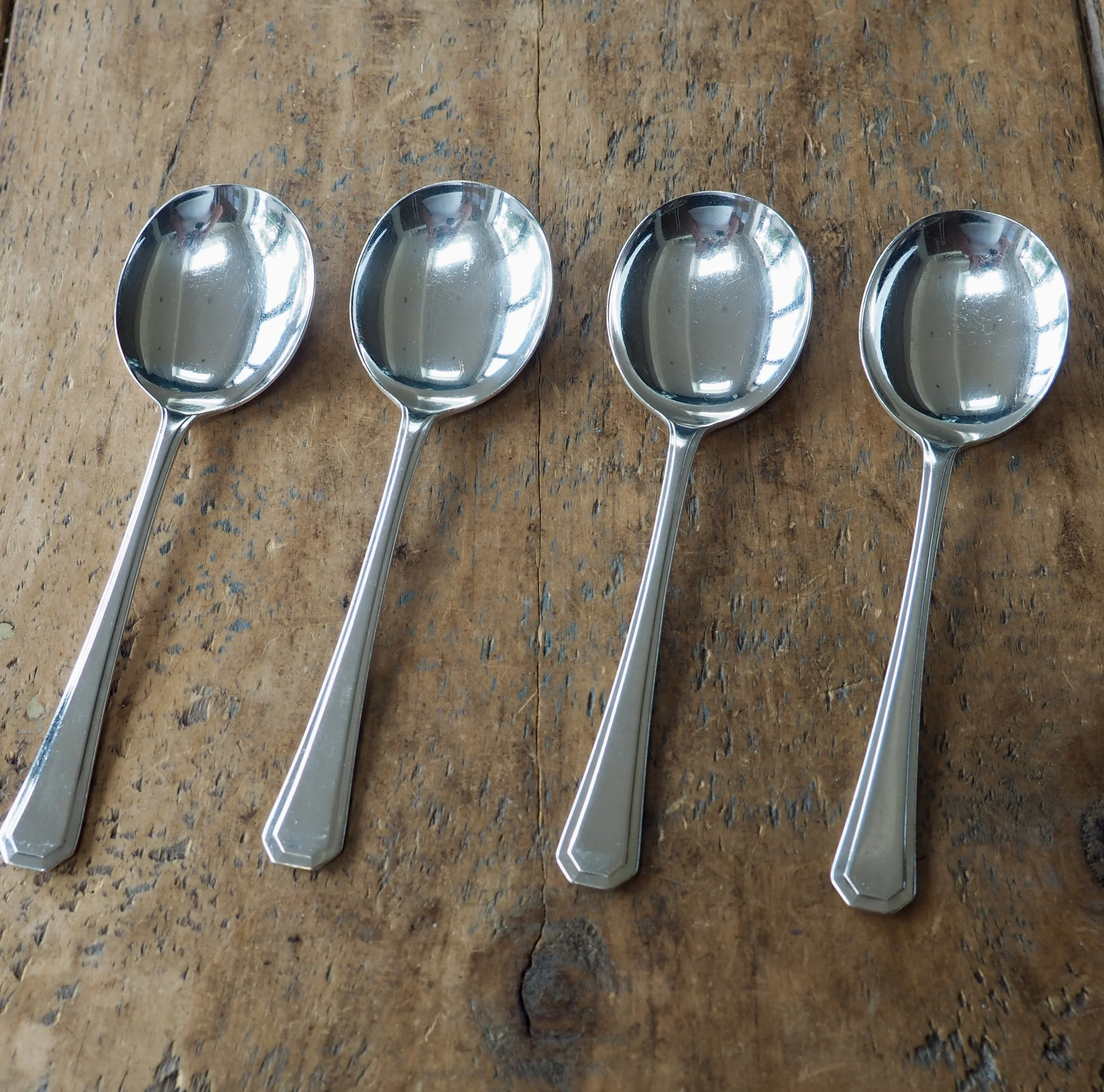 set of 4 pens vintage soup spoons