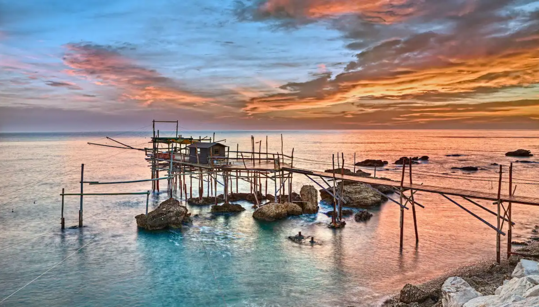 ABRUZZO - TRABOCCHI E LAGHI