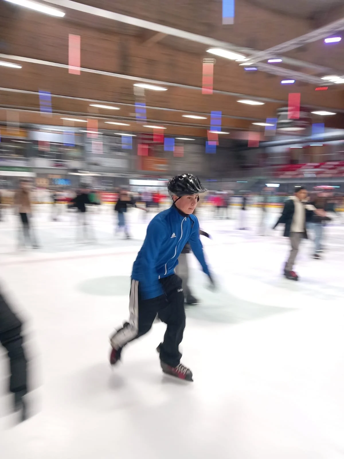 Ausflug des 7. Jahrgangs in die Eissporthalle Hamm