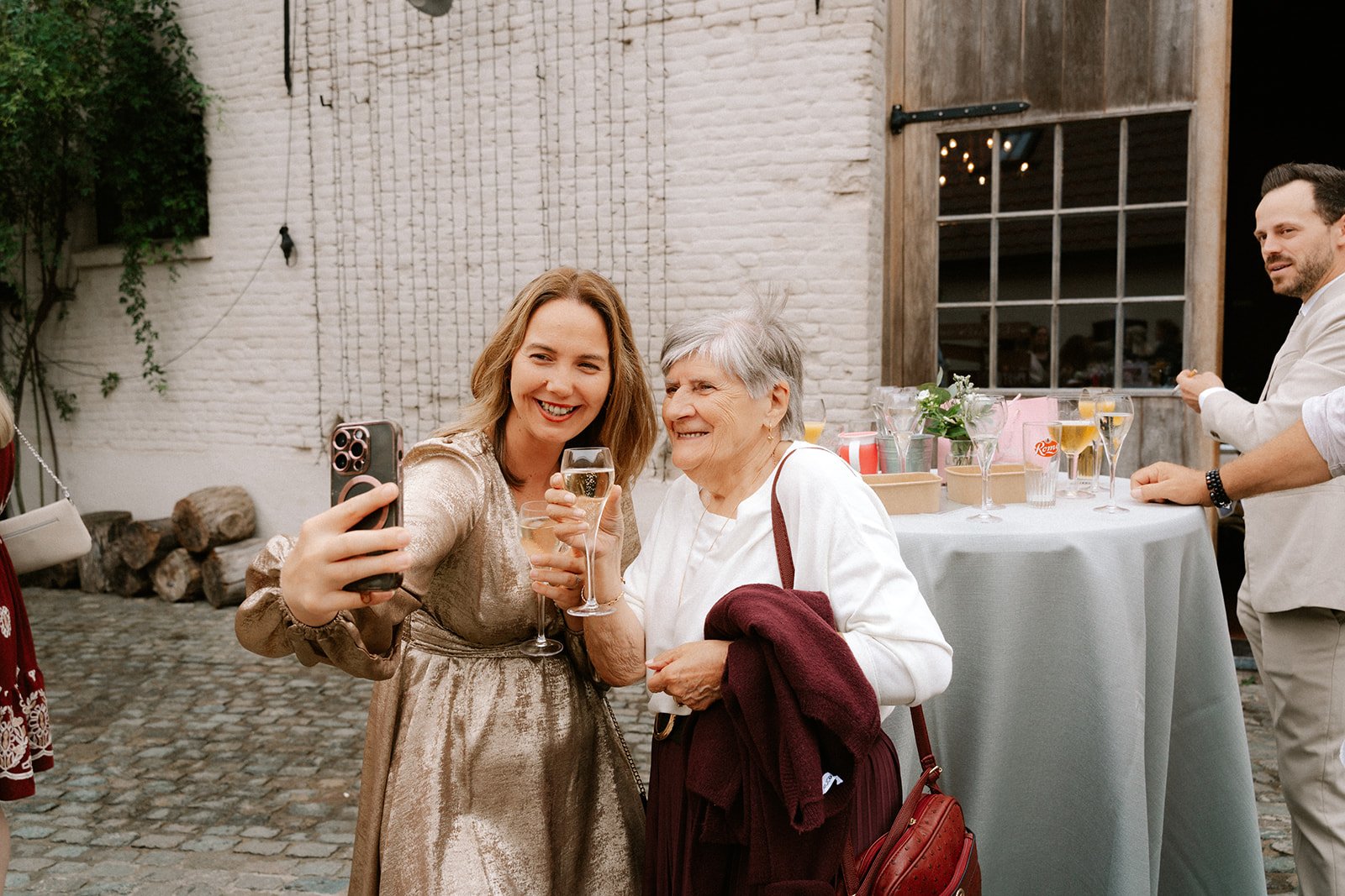 Shot by Ch_otte-A&A-514.jpg