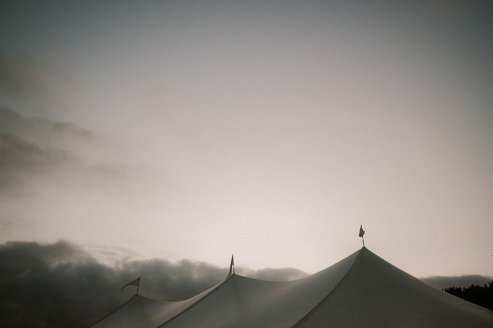 Shot by Ch_otte-S&J-971.jpg