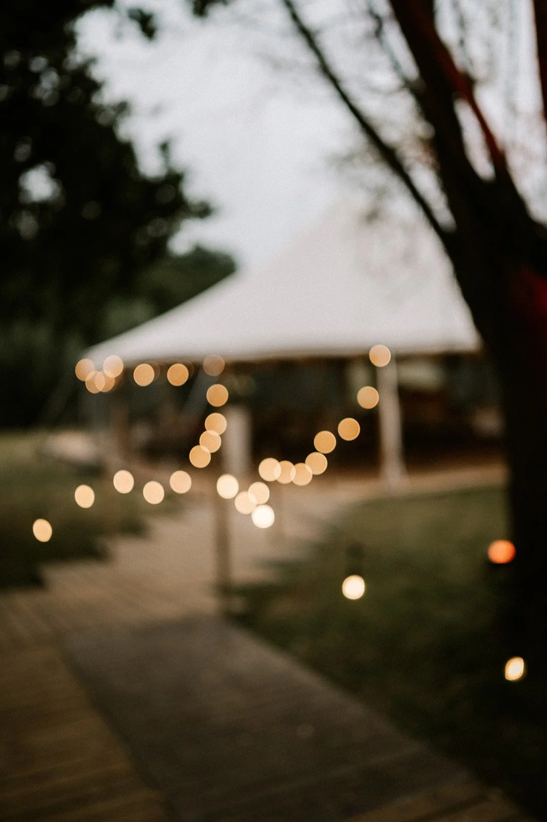 S & J | Tent wedding in the countryside of Belgium