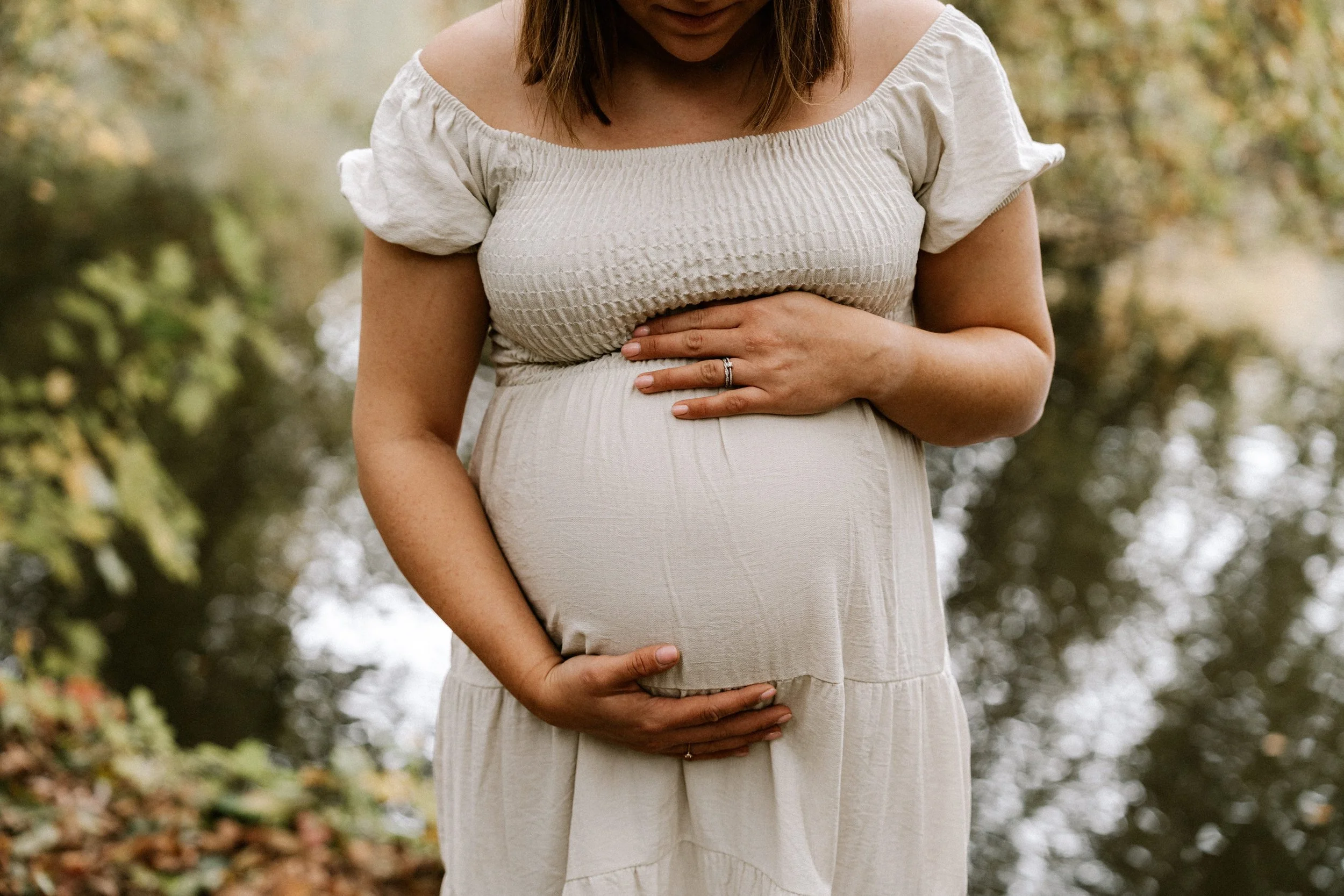 F & S | An autumn pregnancy story