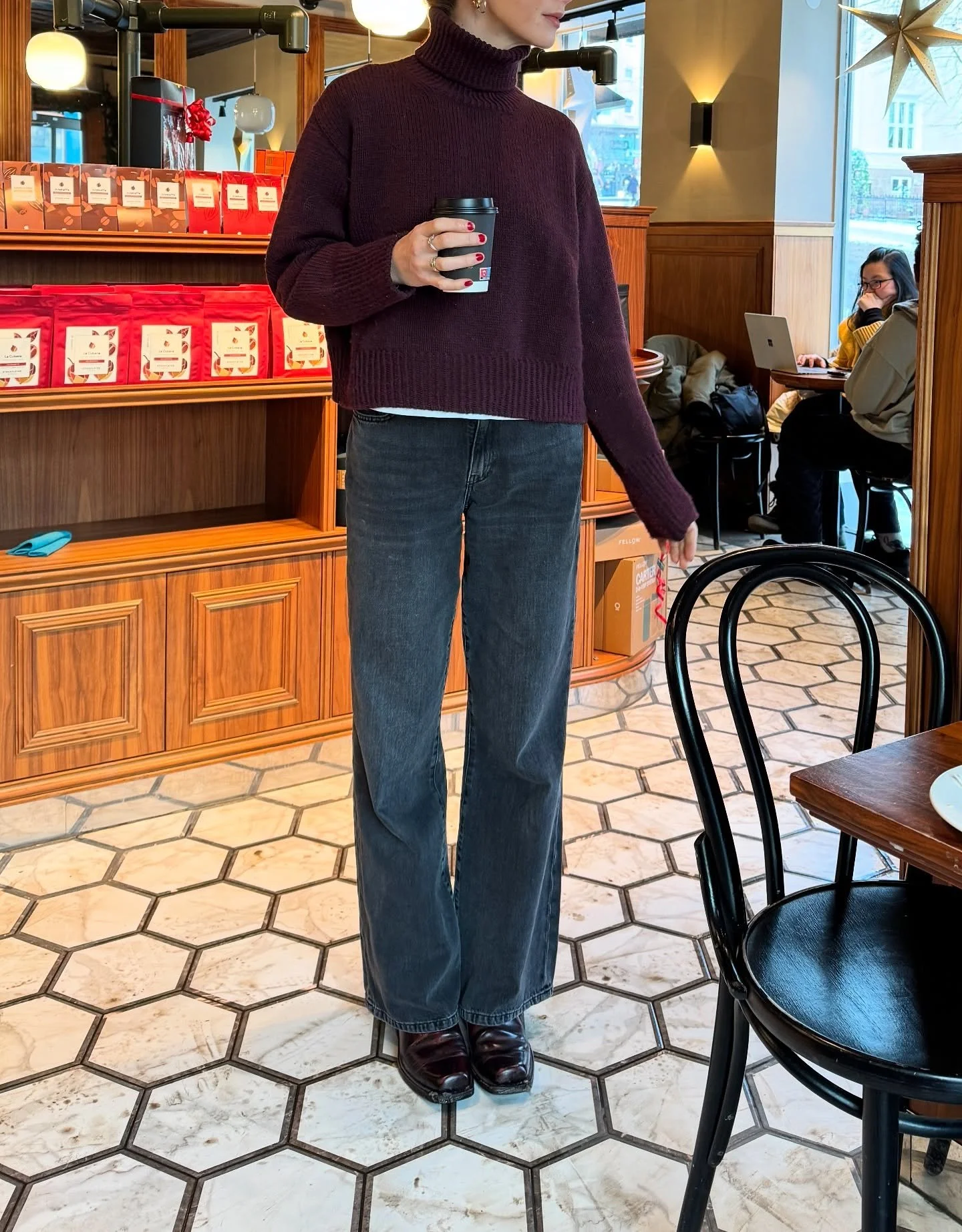 Lately knitting and family&hearts;️&hearts;️&hearts;️