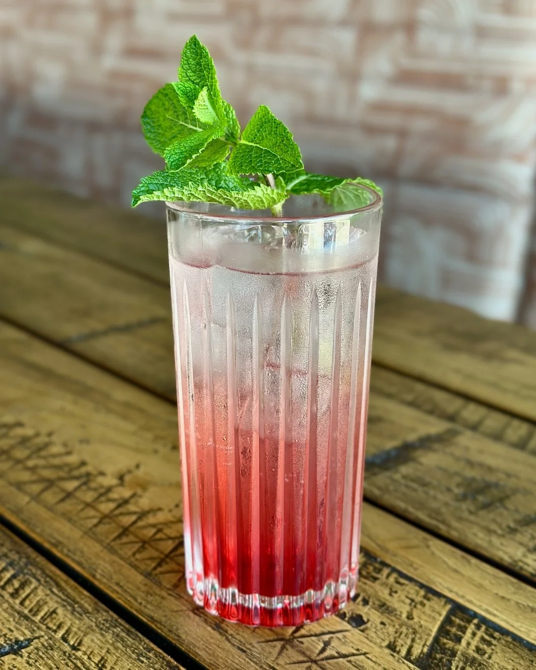 STRAWBERRY LEATHER (NON-ALC)