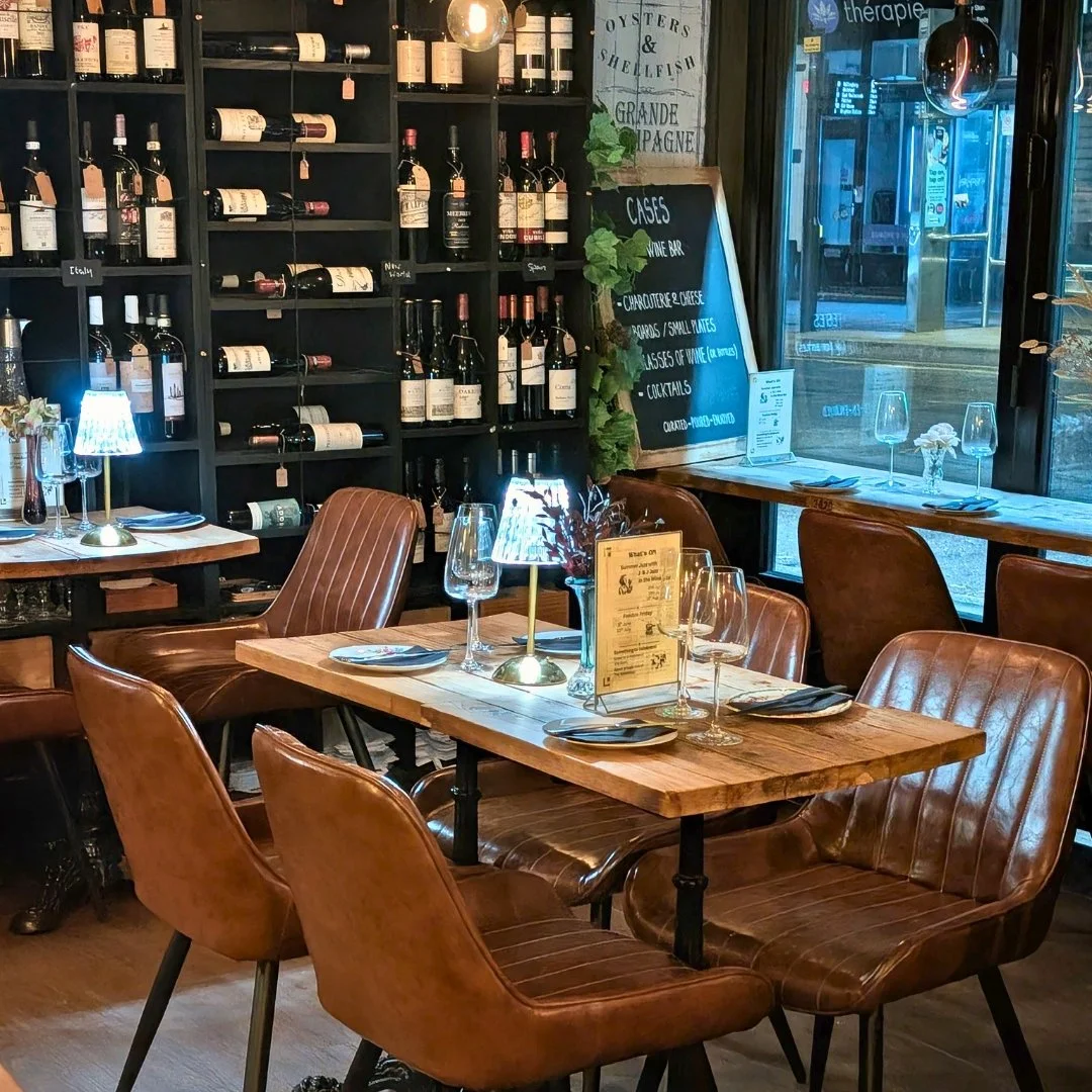 Cases Wine Bar