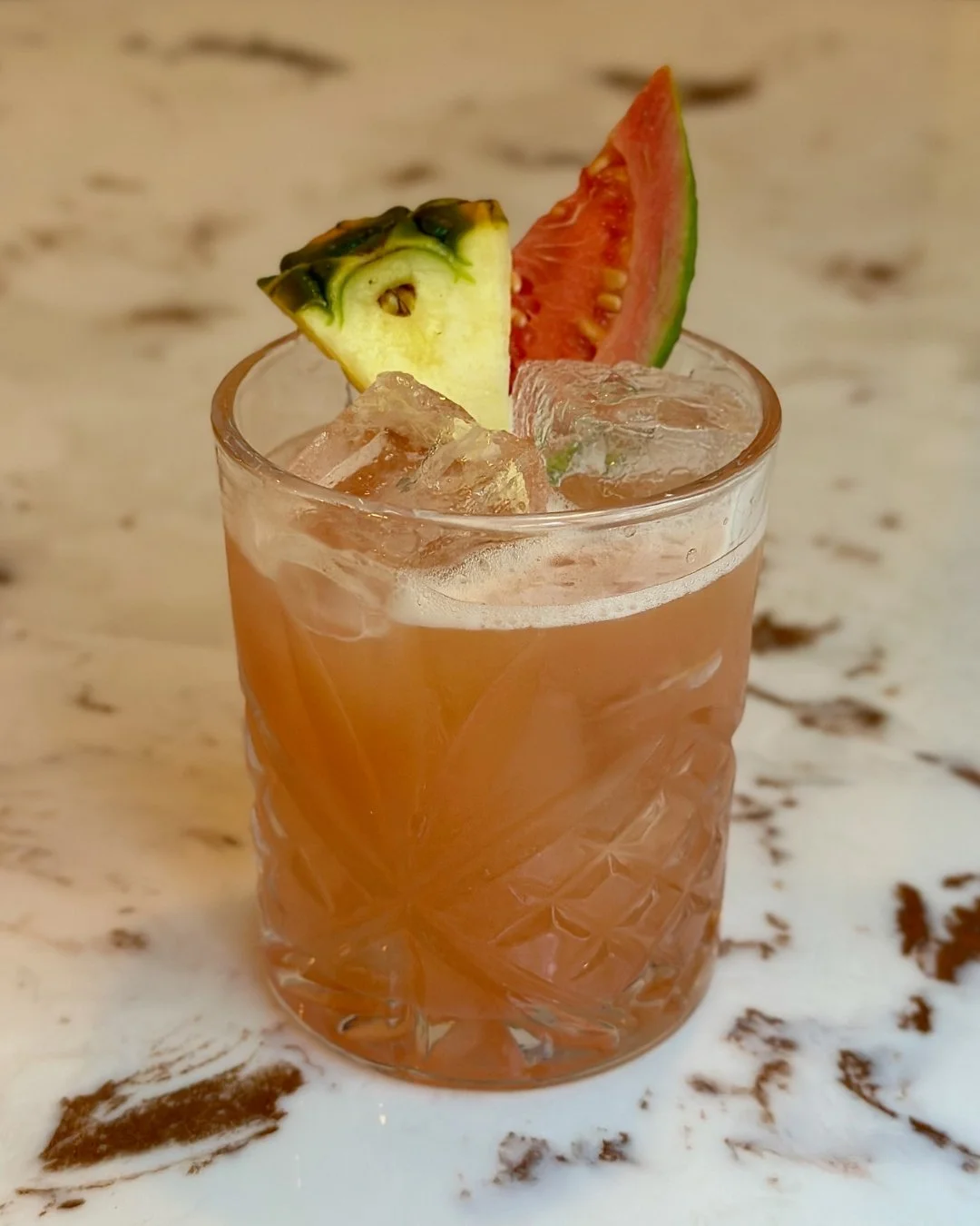 GUAVA BY THE SEA
