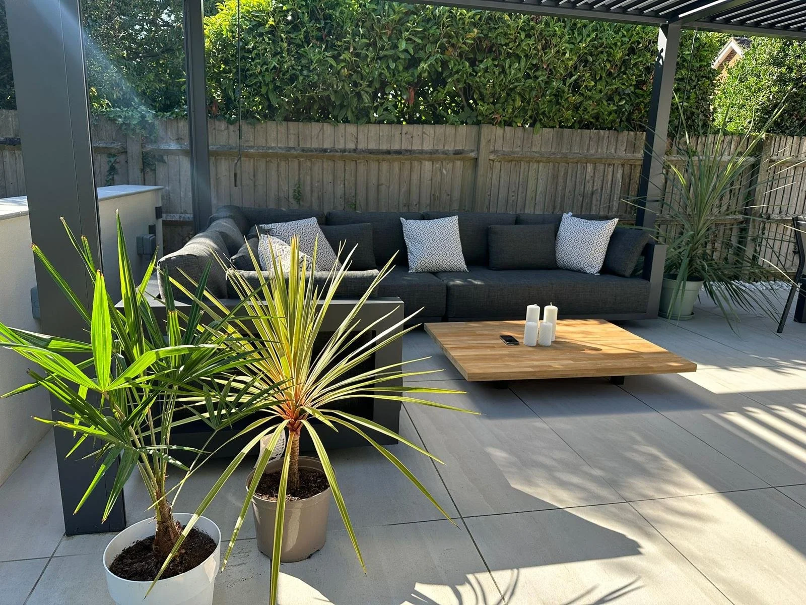 Year-Round Outdoor Living Spaces: How to Design a Garden You Can Enjoy in Any Season