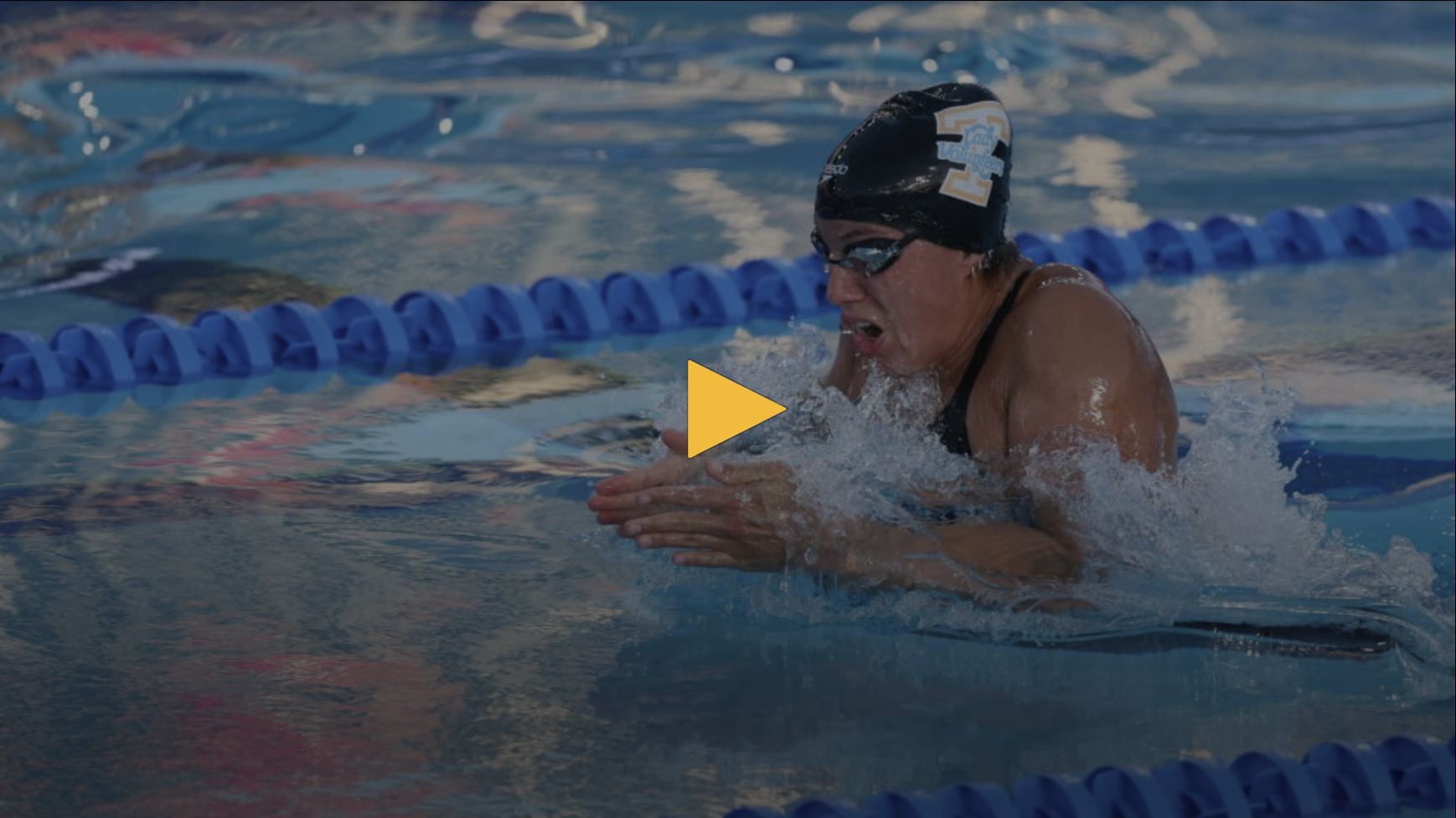 Siroky sneaks past Douglass by two hundredths