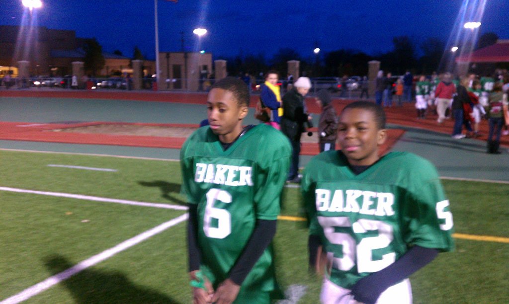 football-brothers.jpg