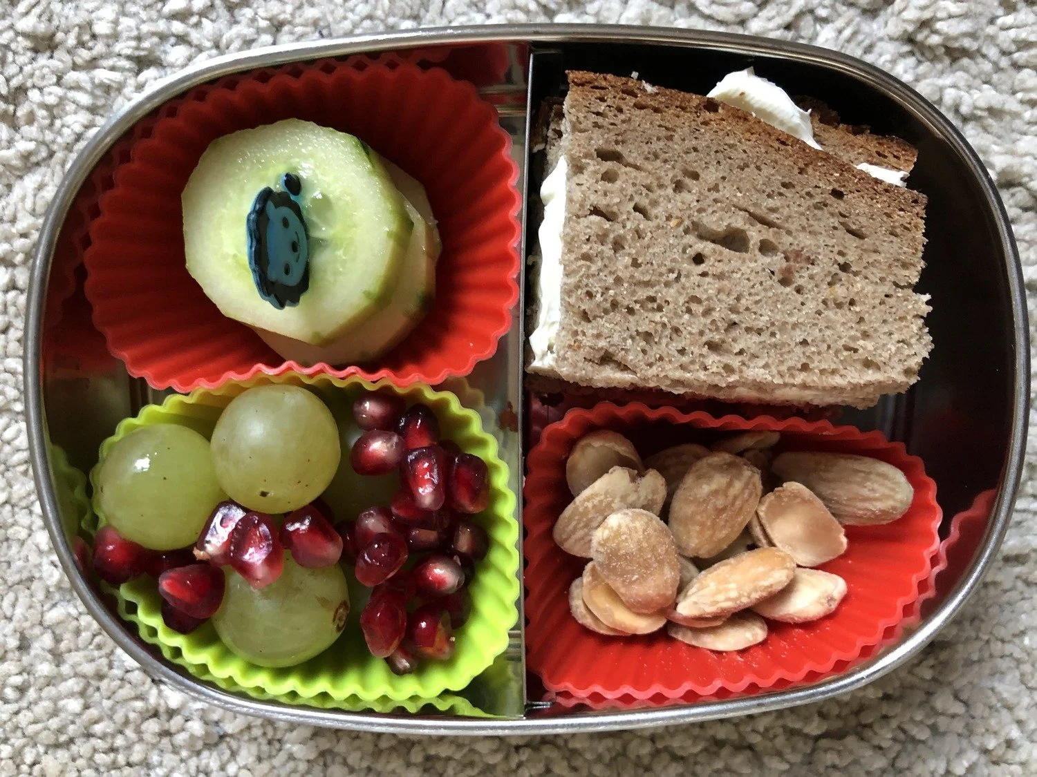 GEinfache Brotbox für Kinder für die Kita oder Schule ohne Stress