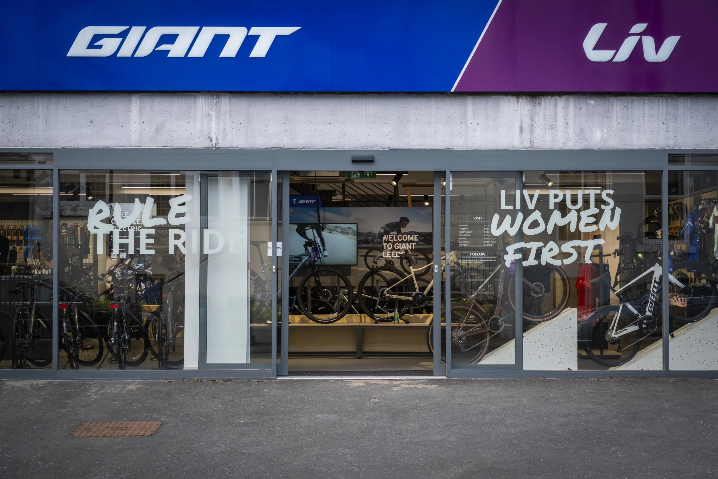 GIANT Store launch, Leeds