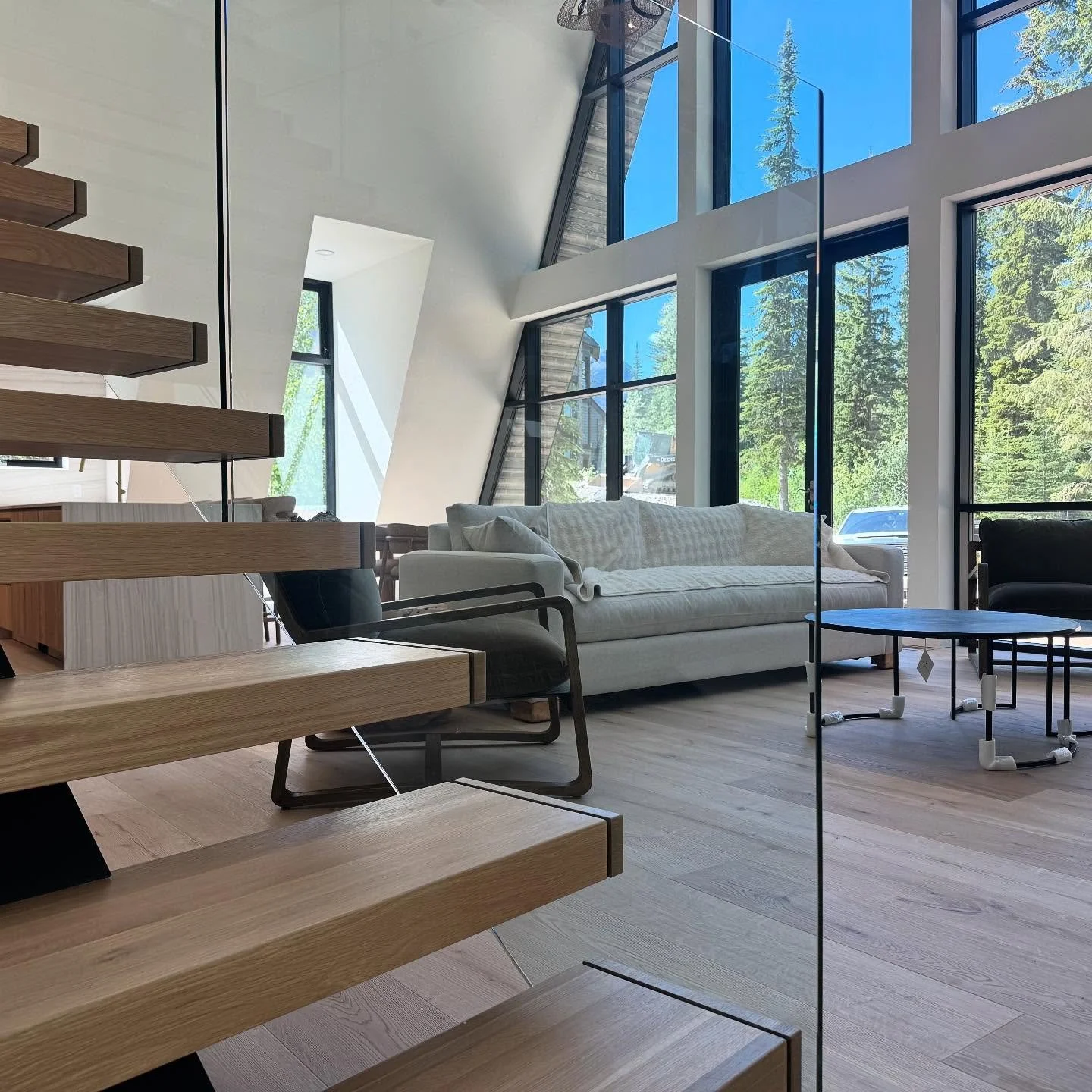 Hand over day! The Ananda Project. #columbiavalleybc #goldenrules #homebuilders