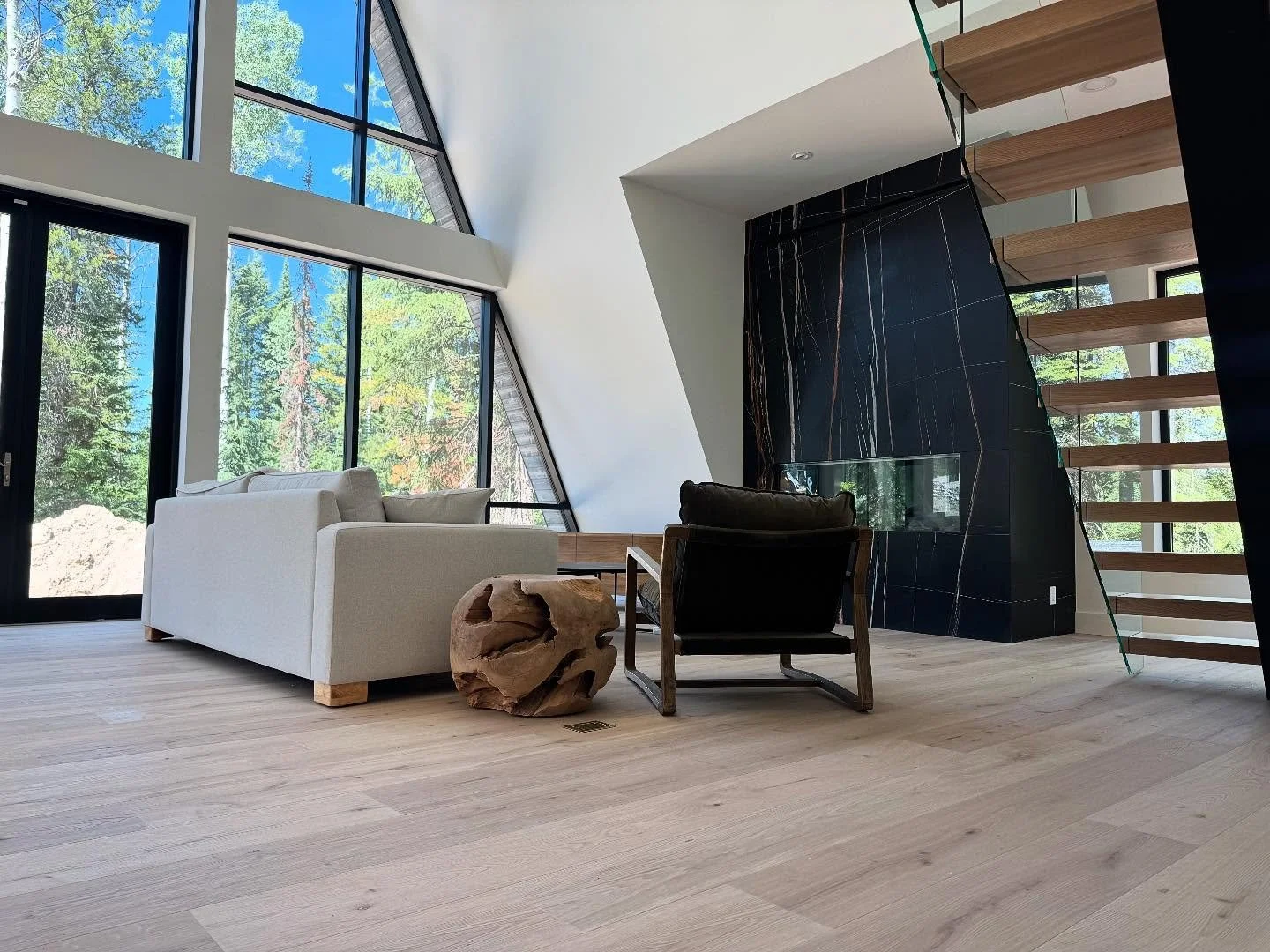 Style &amp; class - The Ananda Project #columbiavalleybc #homebuilders #goldenbc