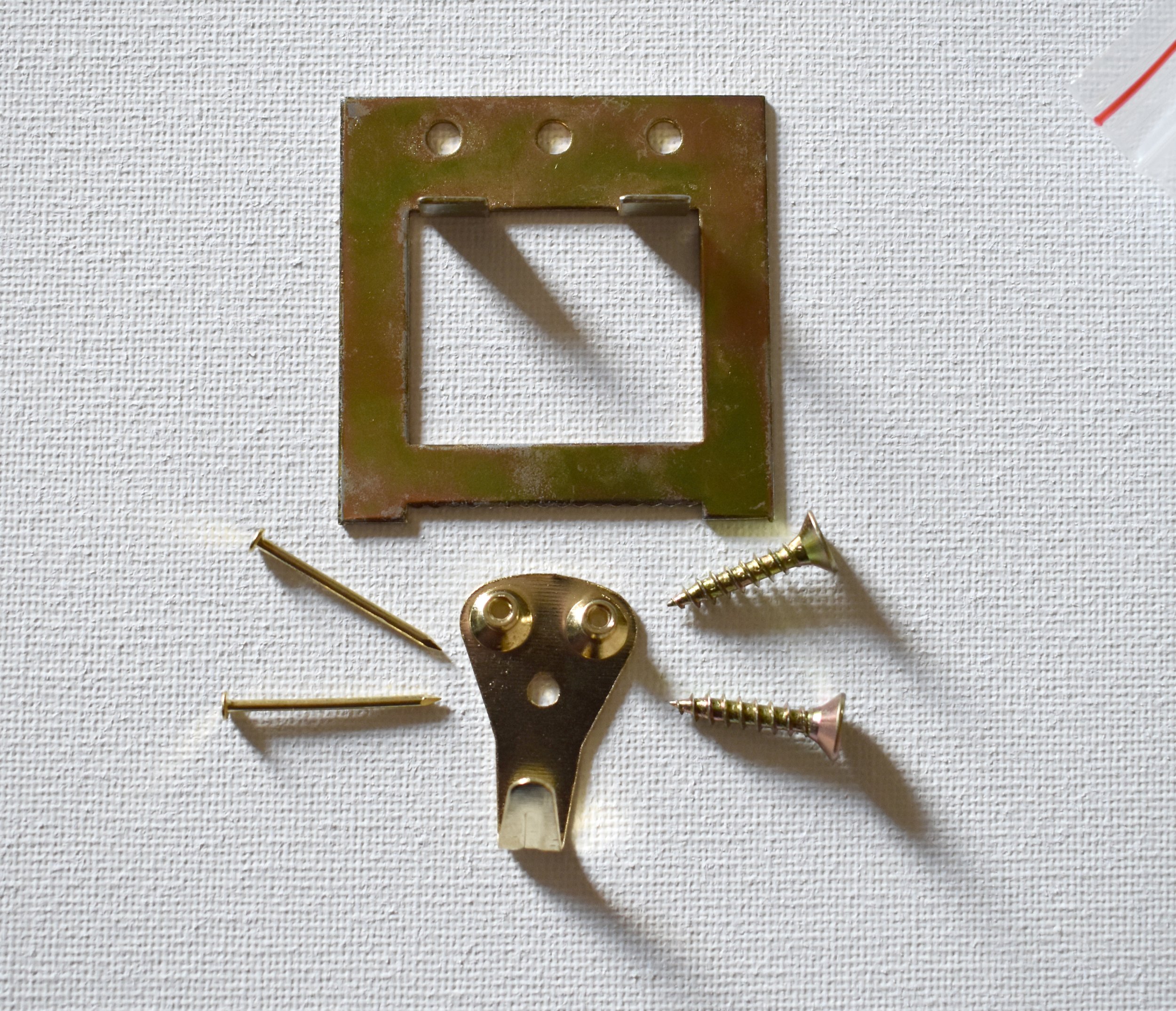 Wall Hanging Kit_1_Worked.jpg
