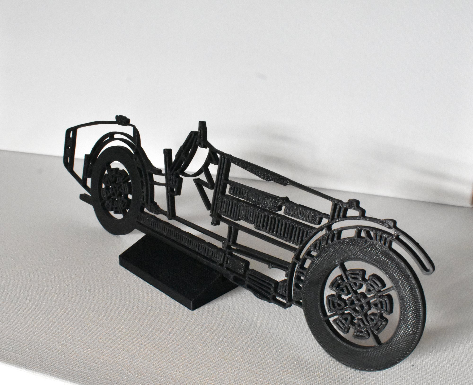 Bugatti Standing Art - Worked.jpg