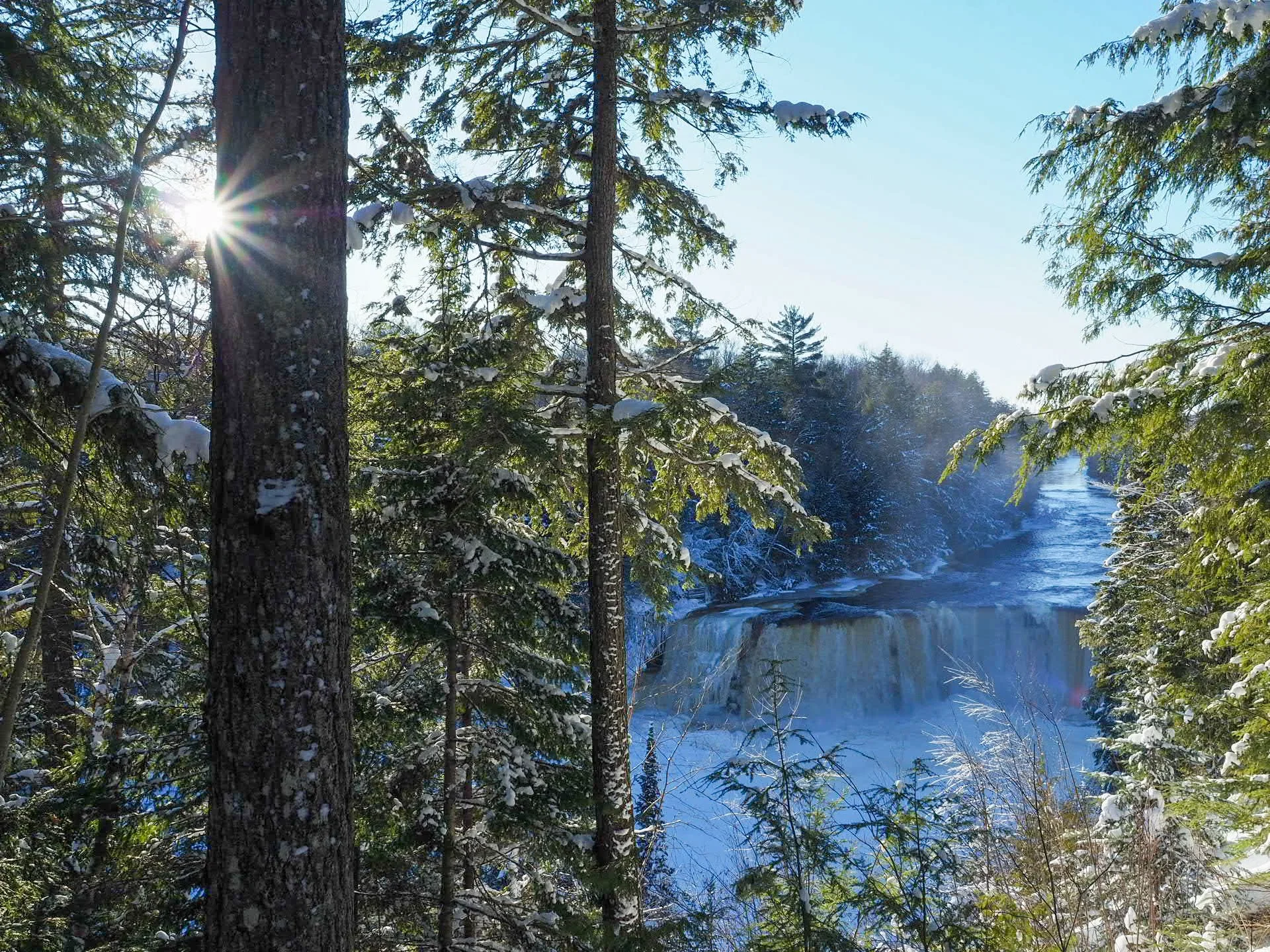 Tahquamenon Falls in Winter | Yooper Staycation Series