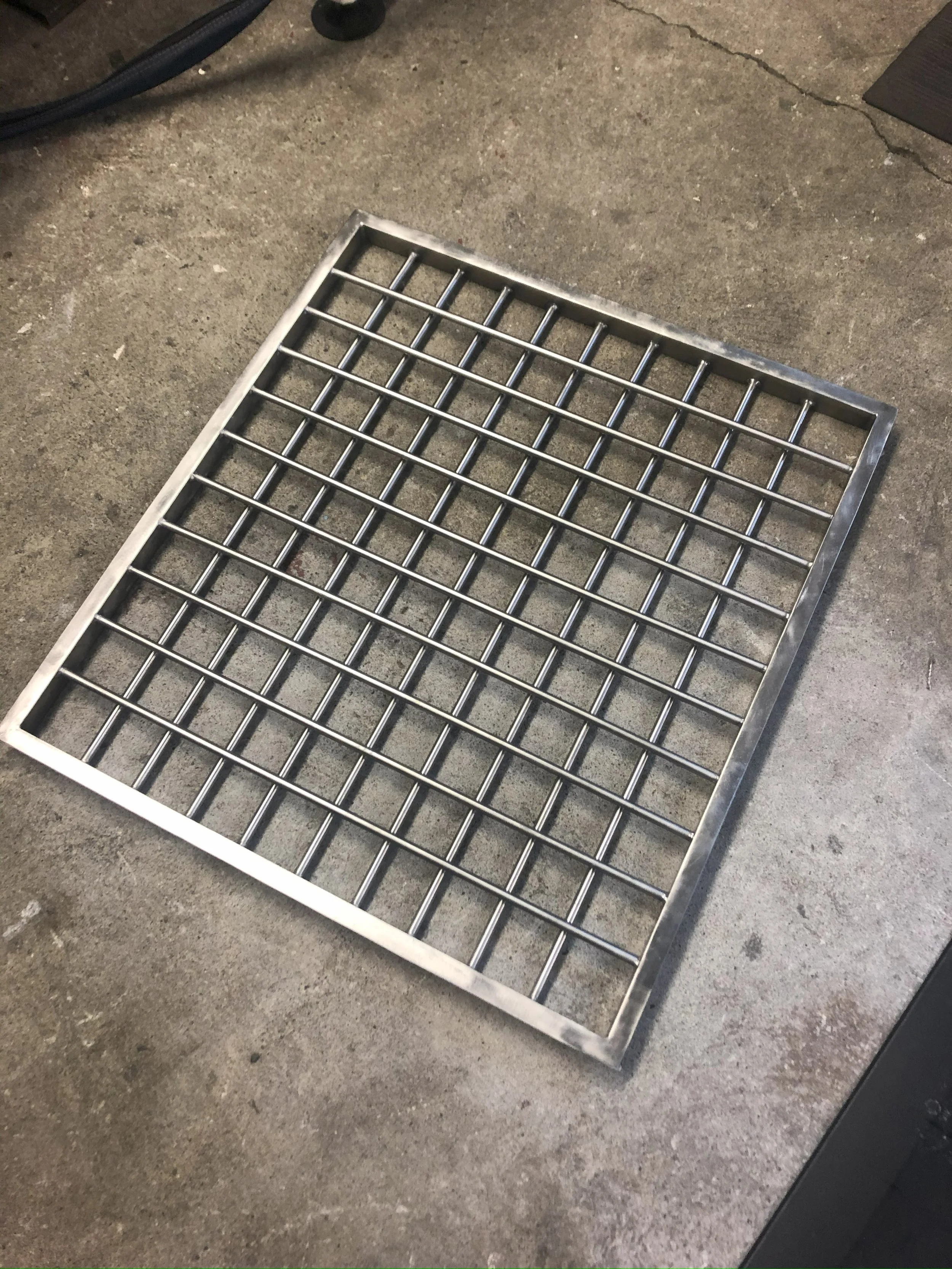 weld grid.jpg