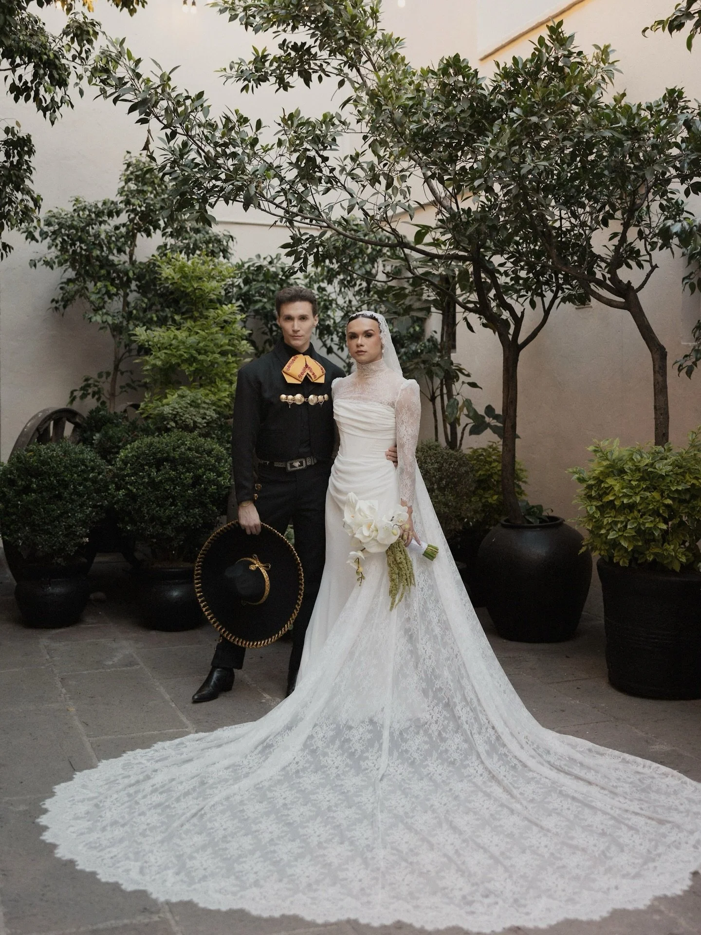 Damian and Luke &mdash;&mdash; your gallery is LIVE!!!! 

No spoilers&hellip; but it&rsquo;s a good one!!! 

Can&rsquo;t wait to share more from this beautiful wedding 🤎

WP @pamelacanoweddingplanner 
Venue @quintarealpuebla 
Photo @ildefonso_gutier