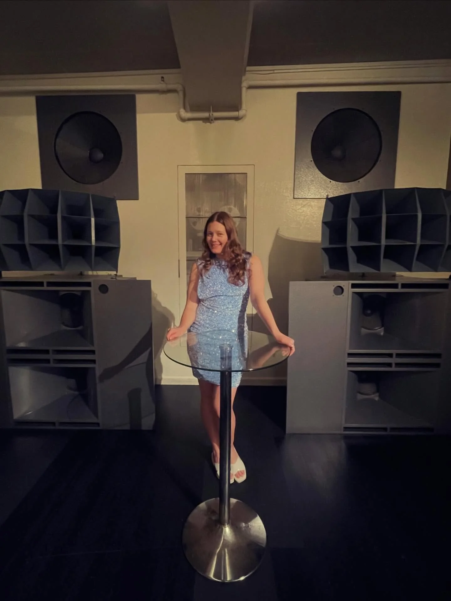 Thank you for coming to the listening party 🩵

Thank you to @publicrecordsnyc for having us 💜 Thank you to @milestooth @cleekschrey @wowtashawow for joining me ❤️ thank you for listening to if a song fades out, it&rsquo;s playing forever somewhere 