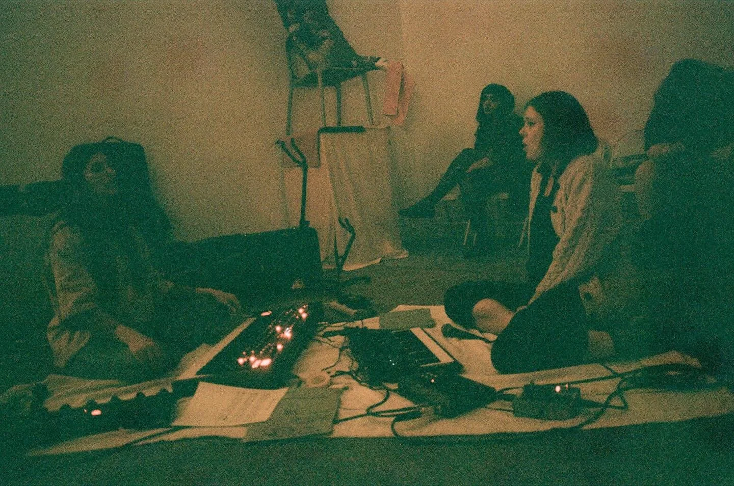 Duo with @kathrynshuman_ as part of @wildup Darkness Sounding series back when I had short hair :)

Come hear us this Saturday 4/25 in Gowanus 🌱