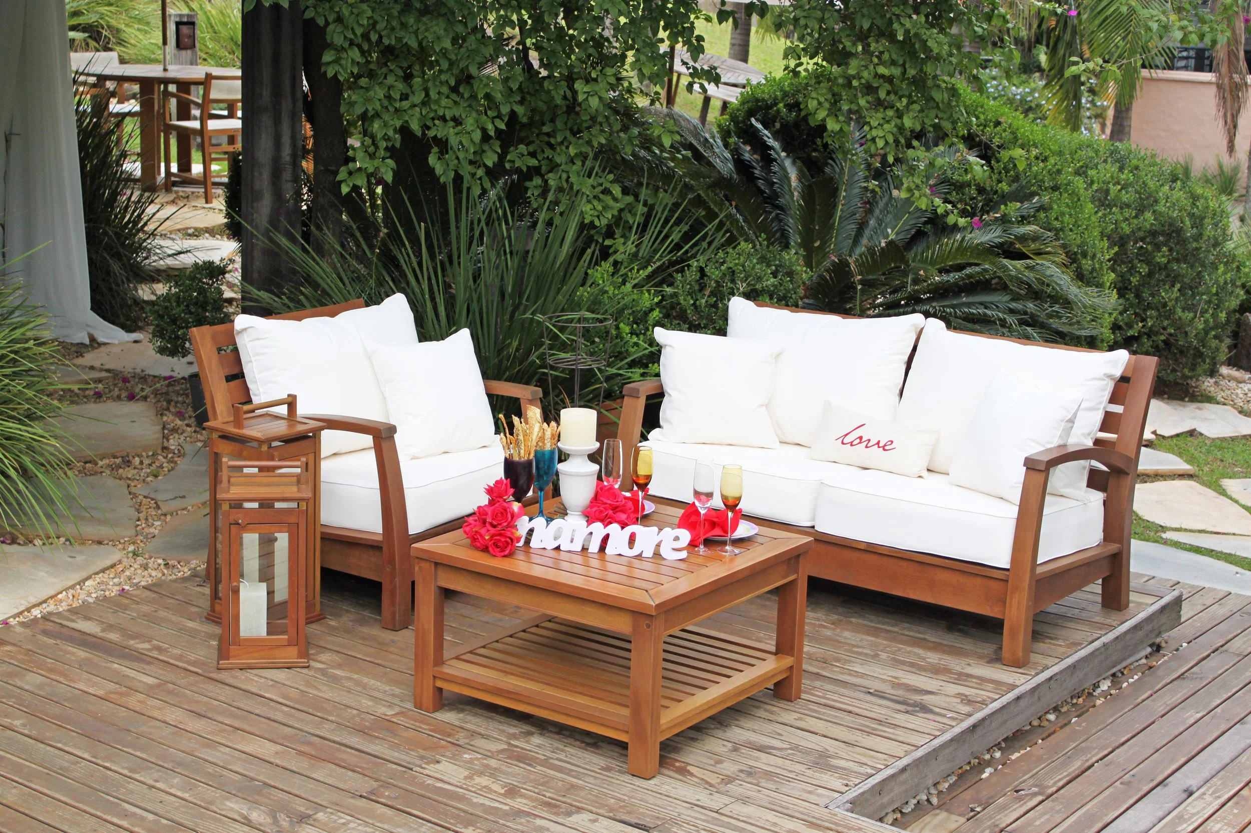 Conjunto Sofás Tropical 01.jpg